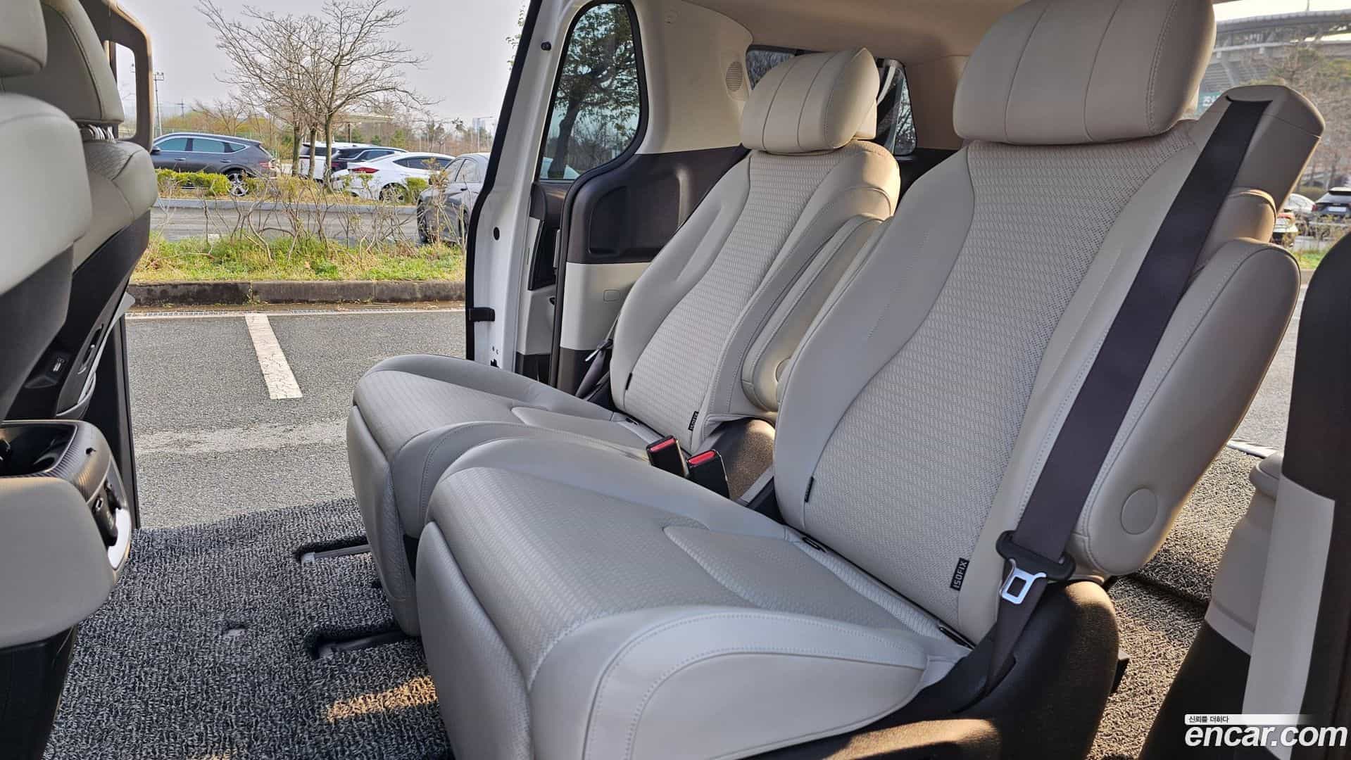 Canival Kia 2023.11-OPTION-017