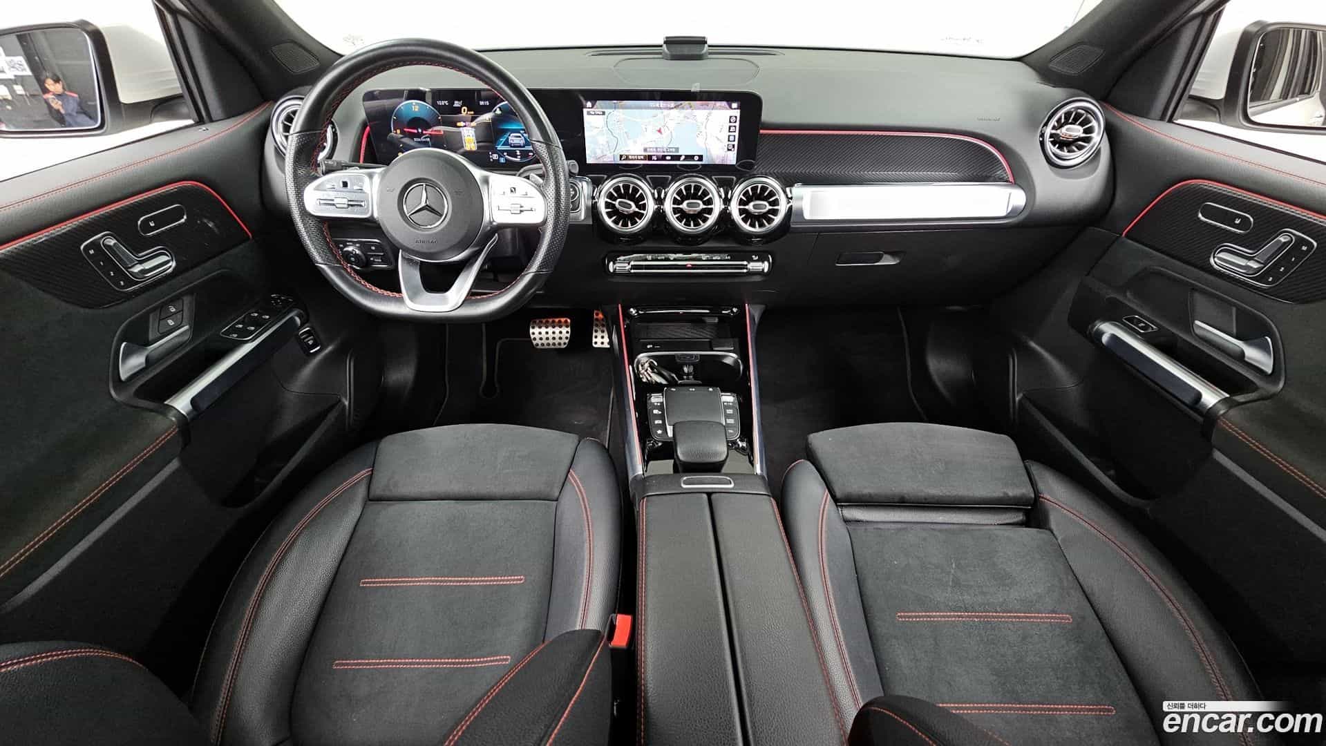 GLB-Class Mercedes-Benz 2021.3-INNER-007
