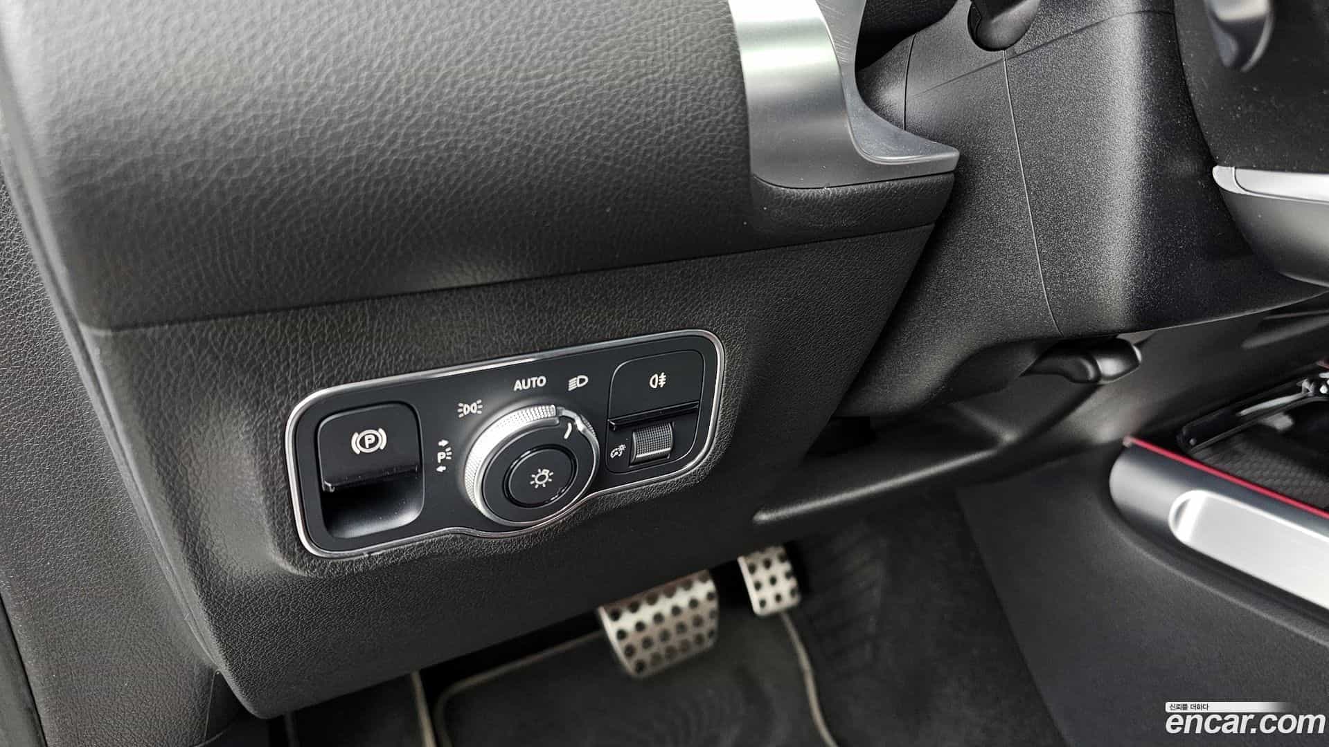 GLB-Class Mercedes-Benz 2021.3-OPTION-018