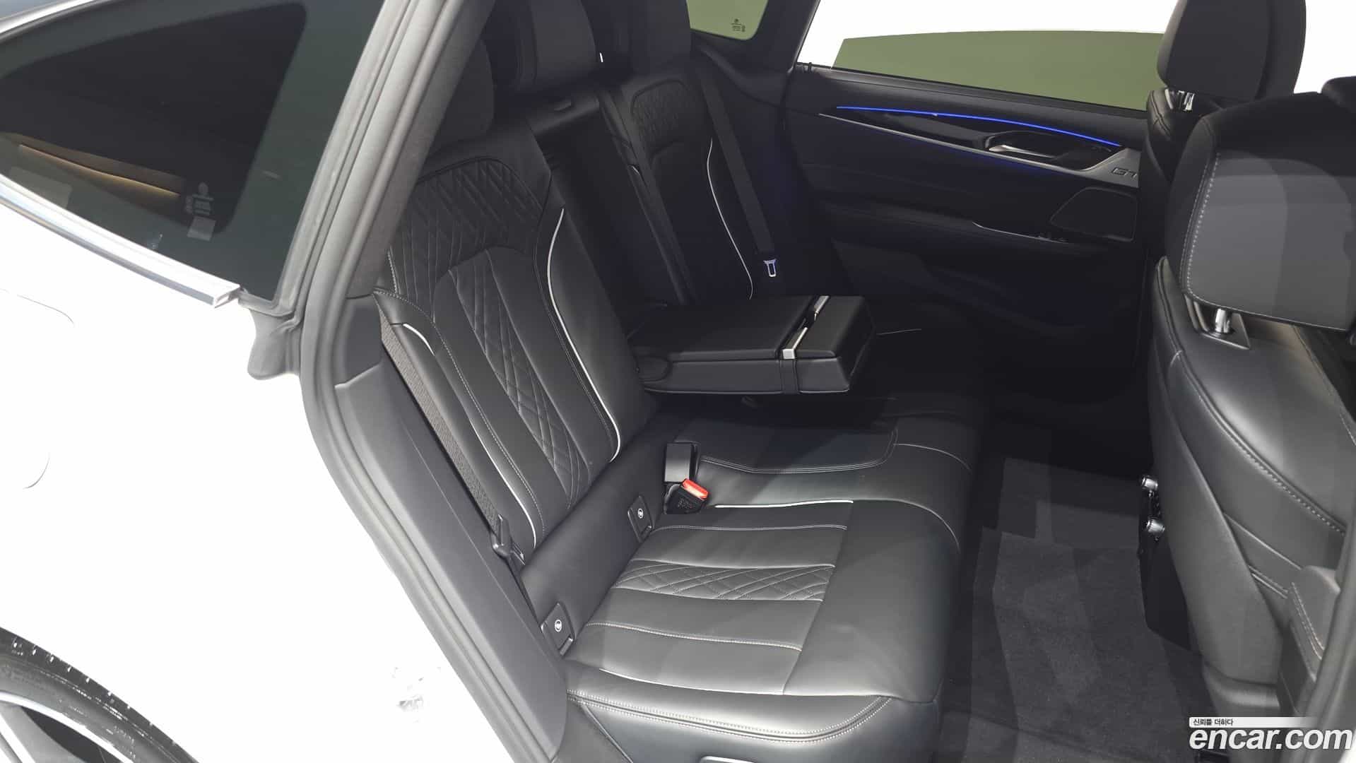 Gran Turismo BMW 2024.4-OPTION-015