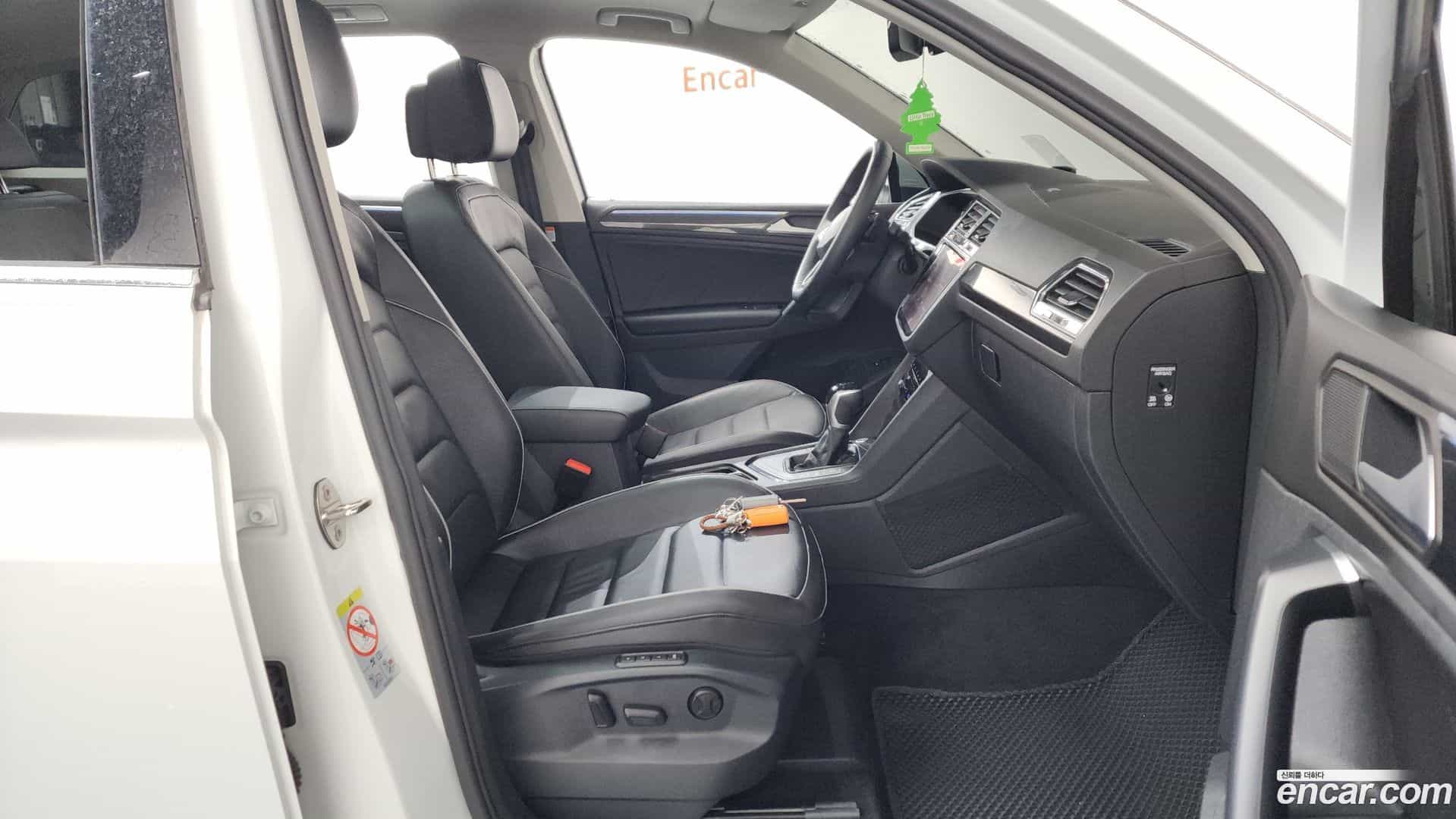 Tiguan Volkswagen 2024.4-OPTION-015