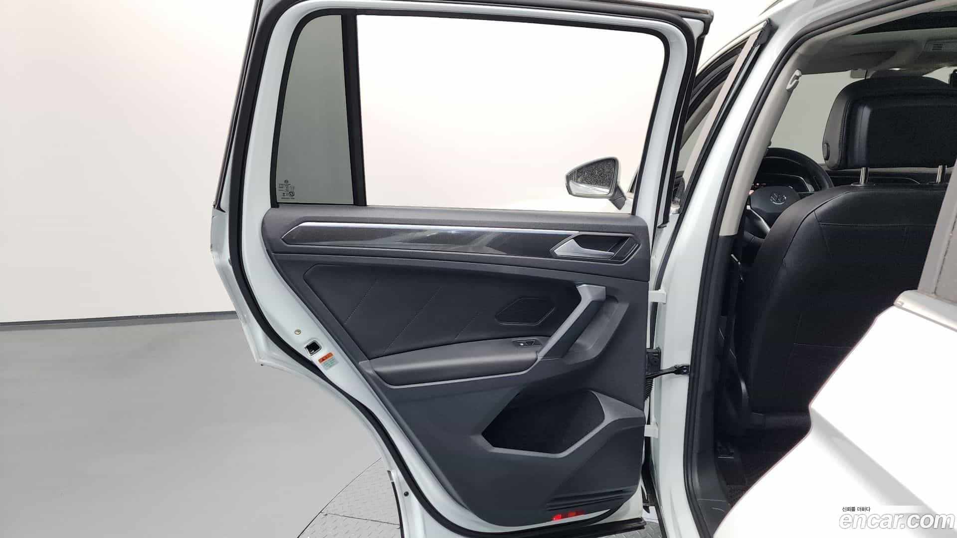 Tiguan Volkswagen 2024.4-INNER-035