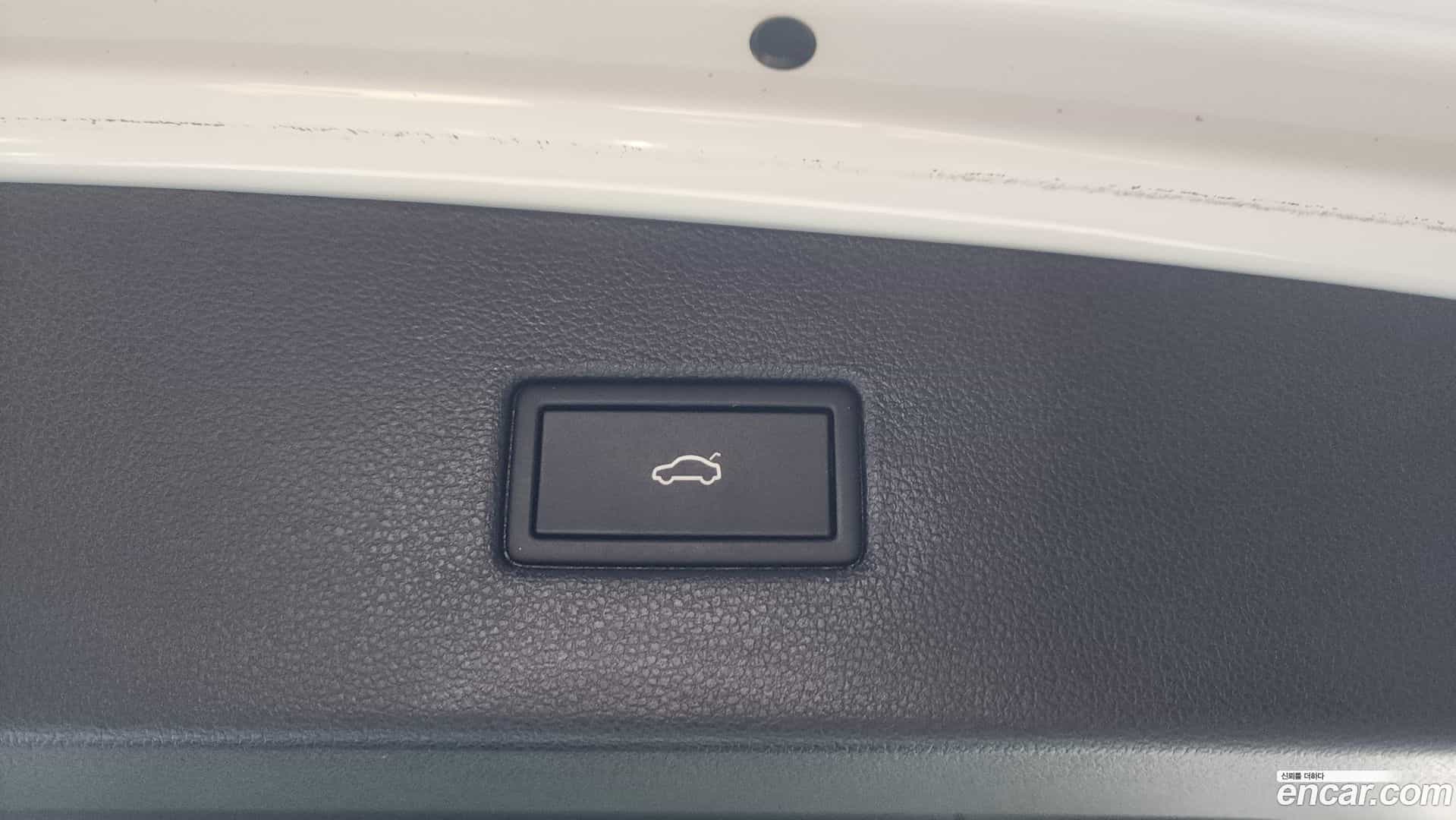Tiguan Volkswagen 2024.4-OPTION-040