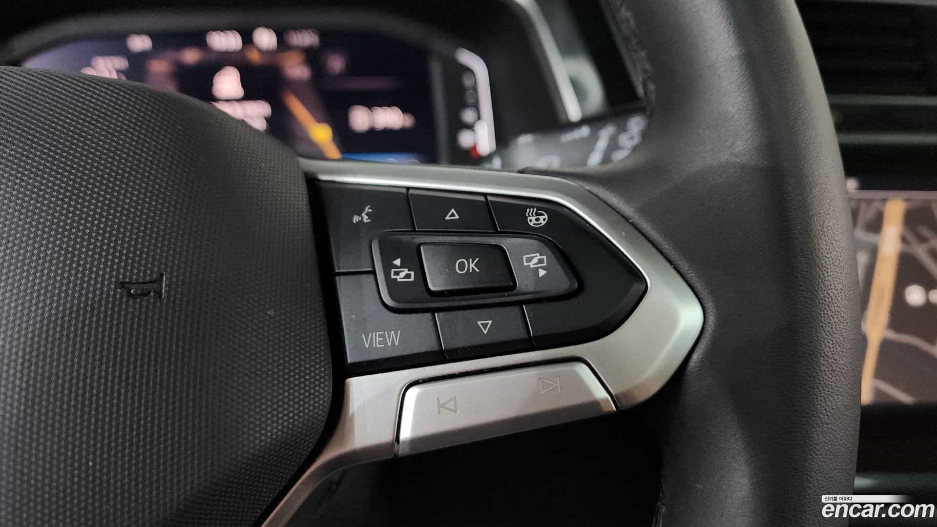 Tiguan Volkswagen 2024.4-OPTION-047