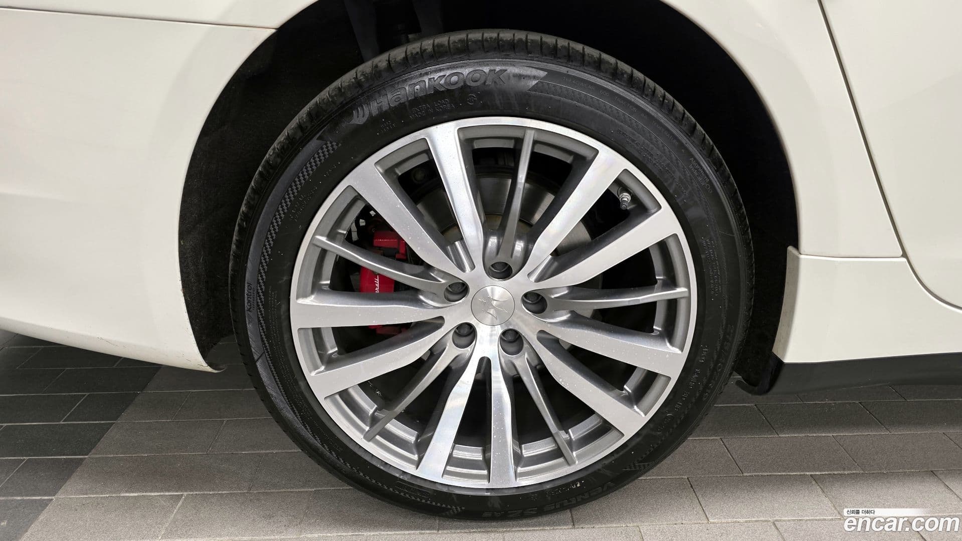 Main__Slider__Photo:Quattroporte Maserati 2020.11-4