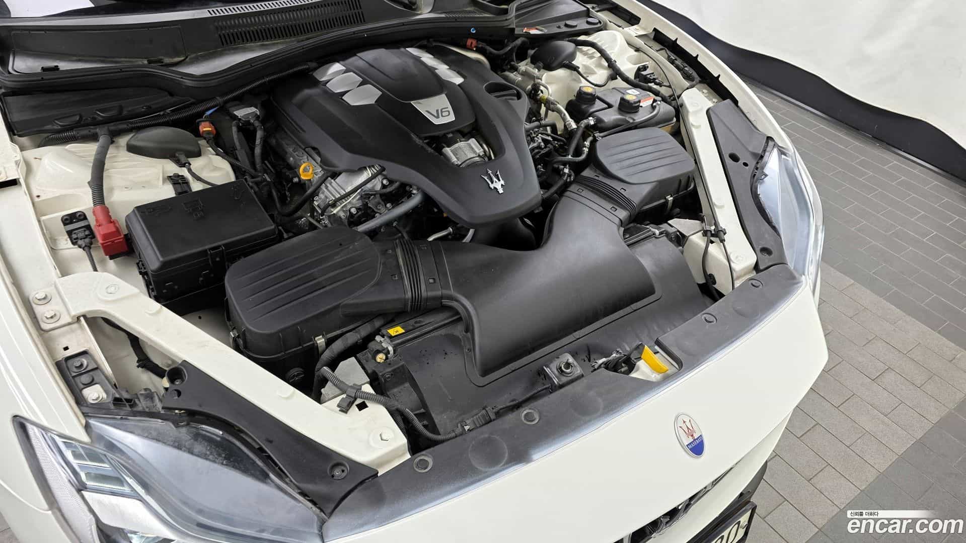 Quattroporte Maserati 2020.11-OUTER-006