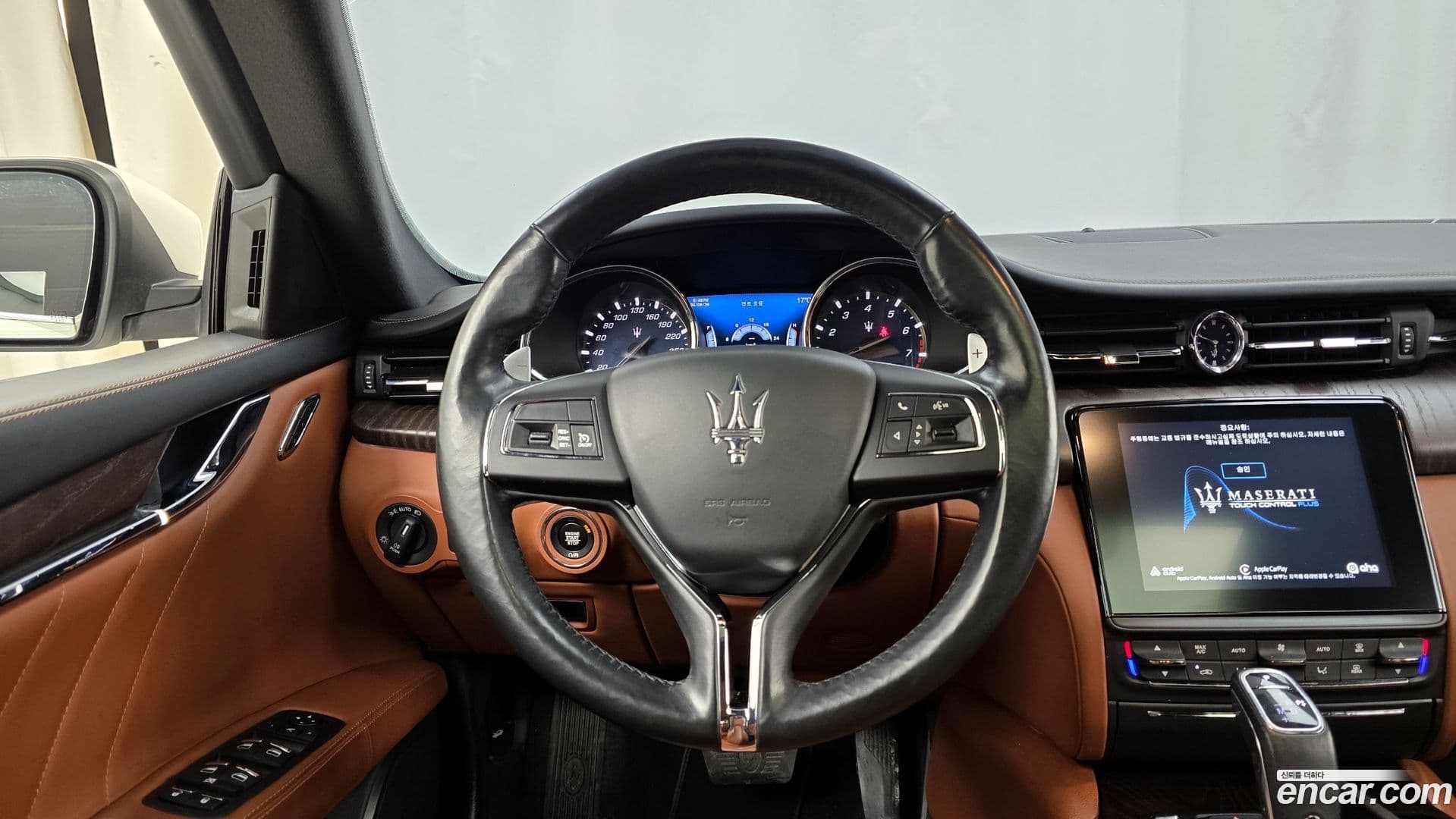 Main__Slider__Photo:Quattroporte Maserati 2020.11-12