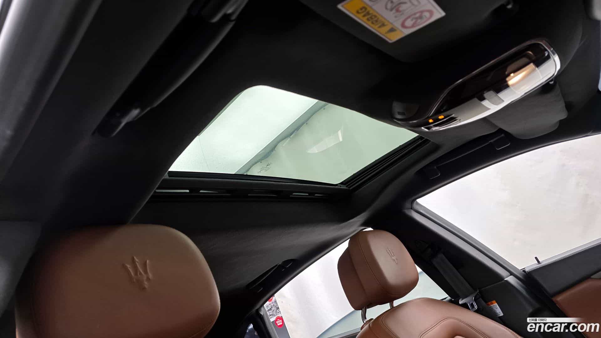 Quattroporte Maserati 2020.11-OPTION-021