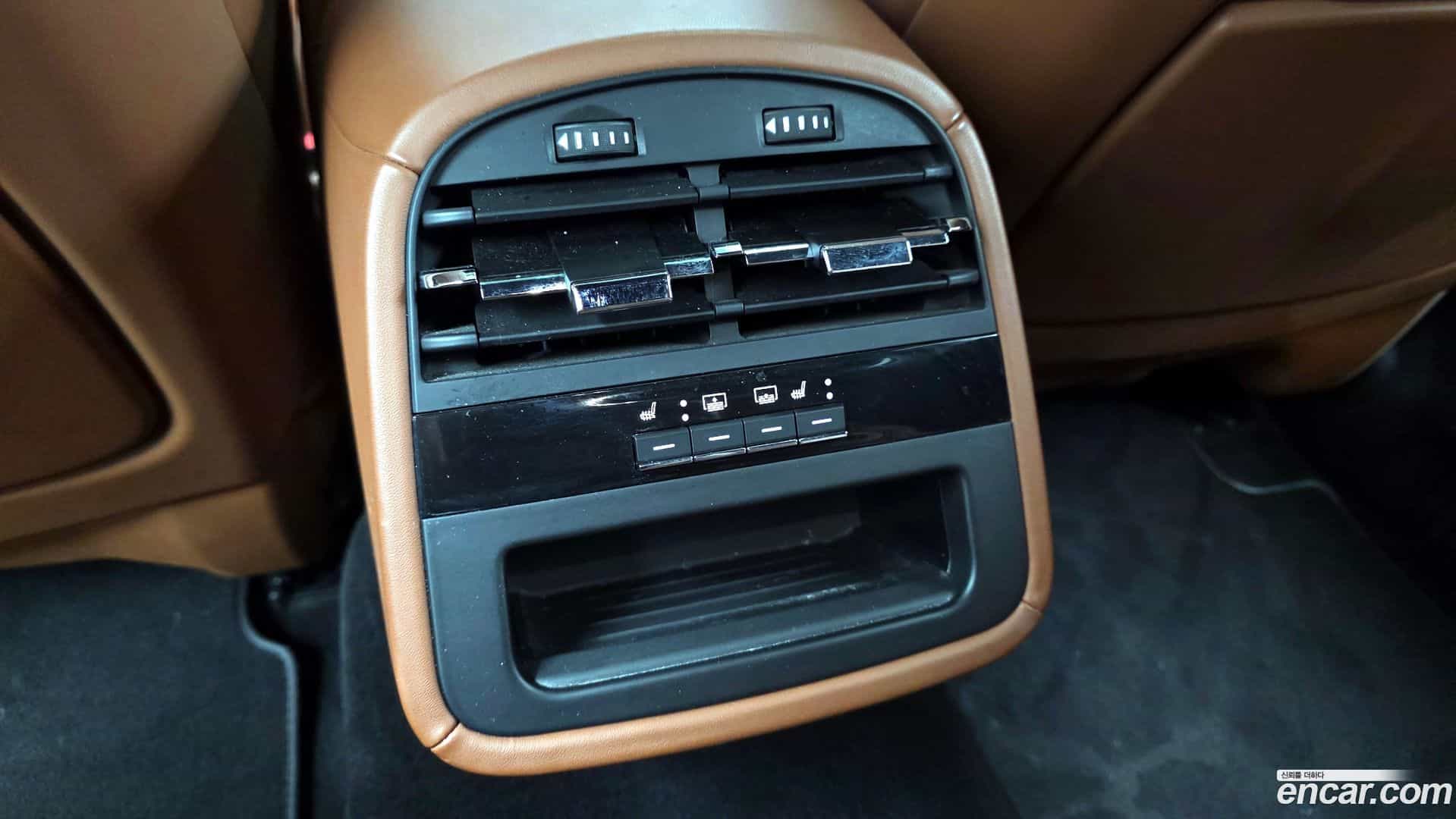 Quattroporte Maserati 2020.11-OPTION-023