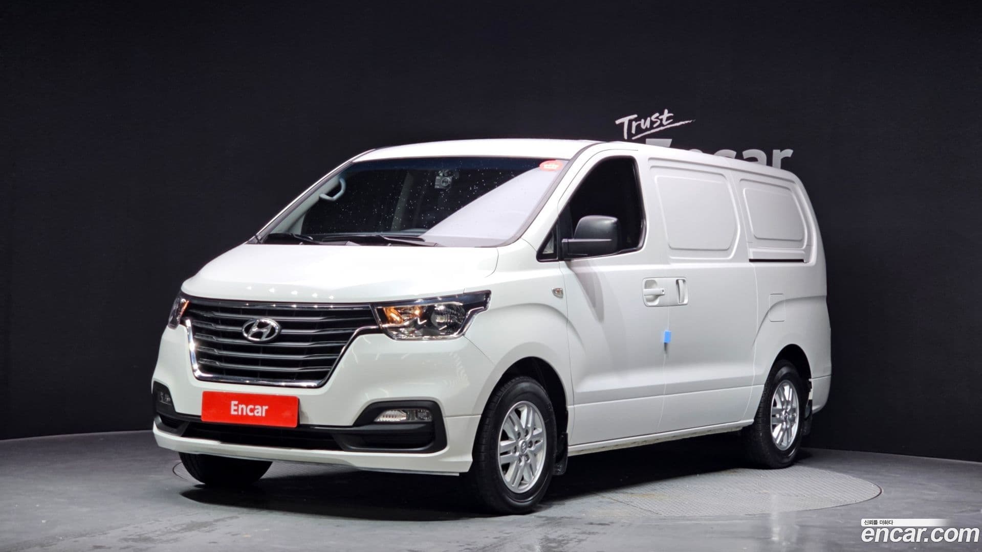 Main__Slider__Photo:Starex Hyundai 2020.6-0
