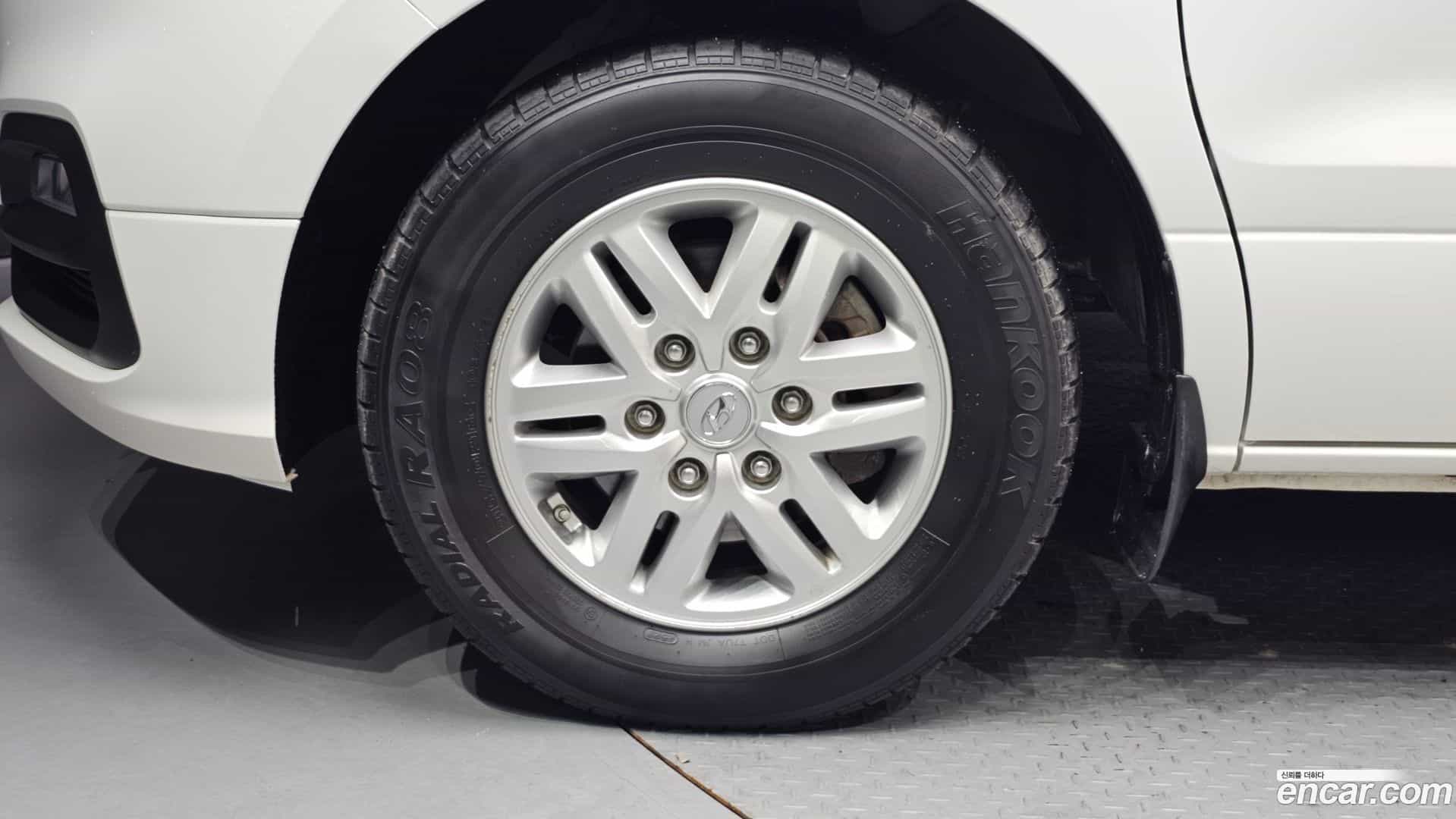 Starex Hyundai 2020.6-OUTER-005