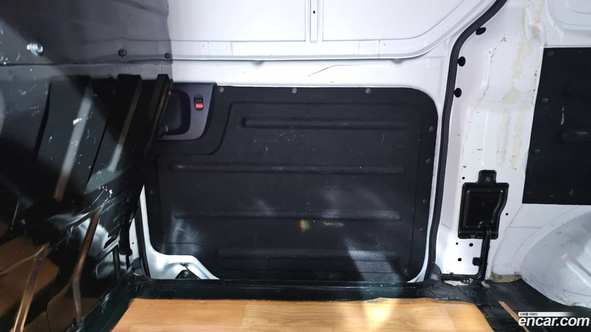 Starex Hyundai 2020.6-INNER-035
