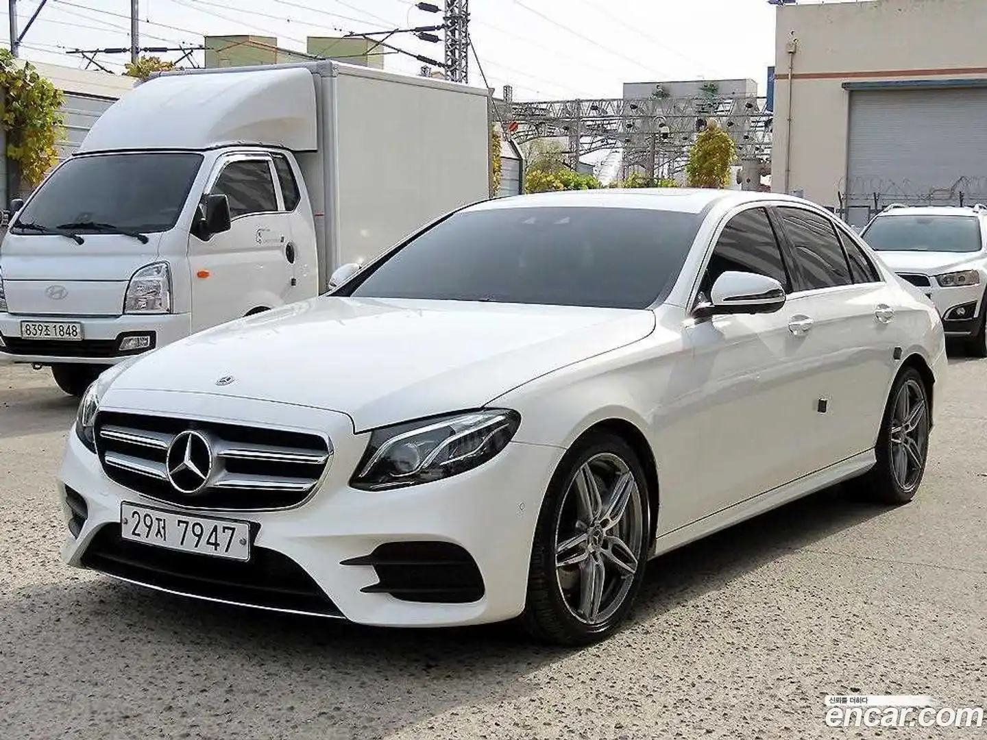 E-Class Mercedes-Benz 2018.9-OUTER-002