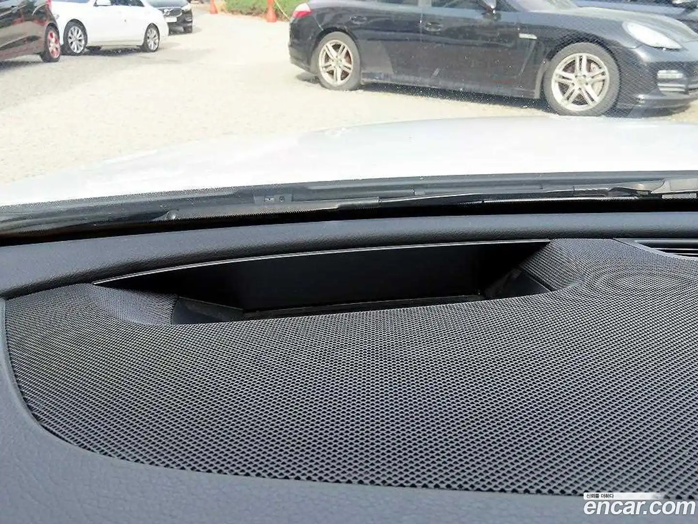 E-Class Mercedes-Benz 2018.9-INNER-010