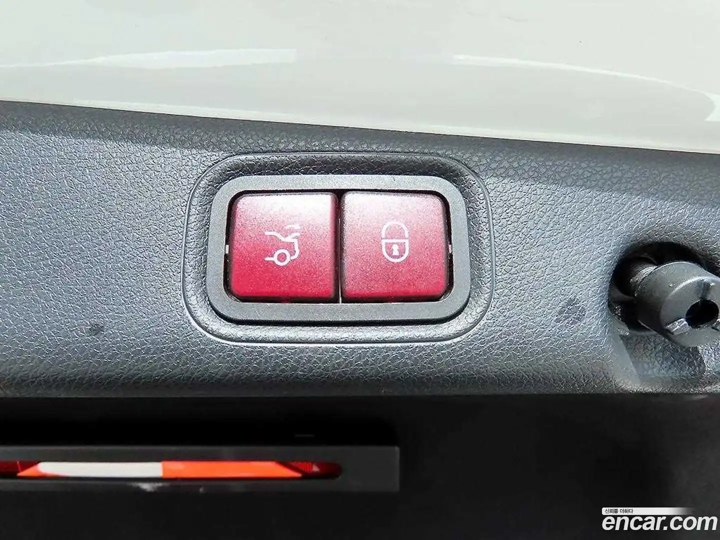 E-Class Mercedes-Benz 2018.9-OPTION-019