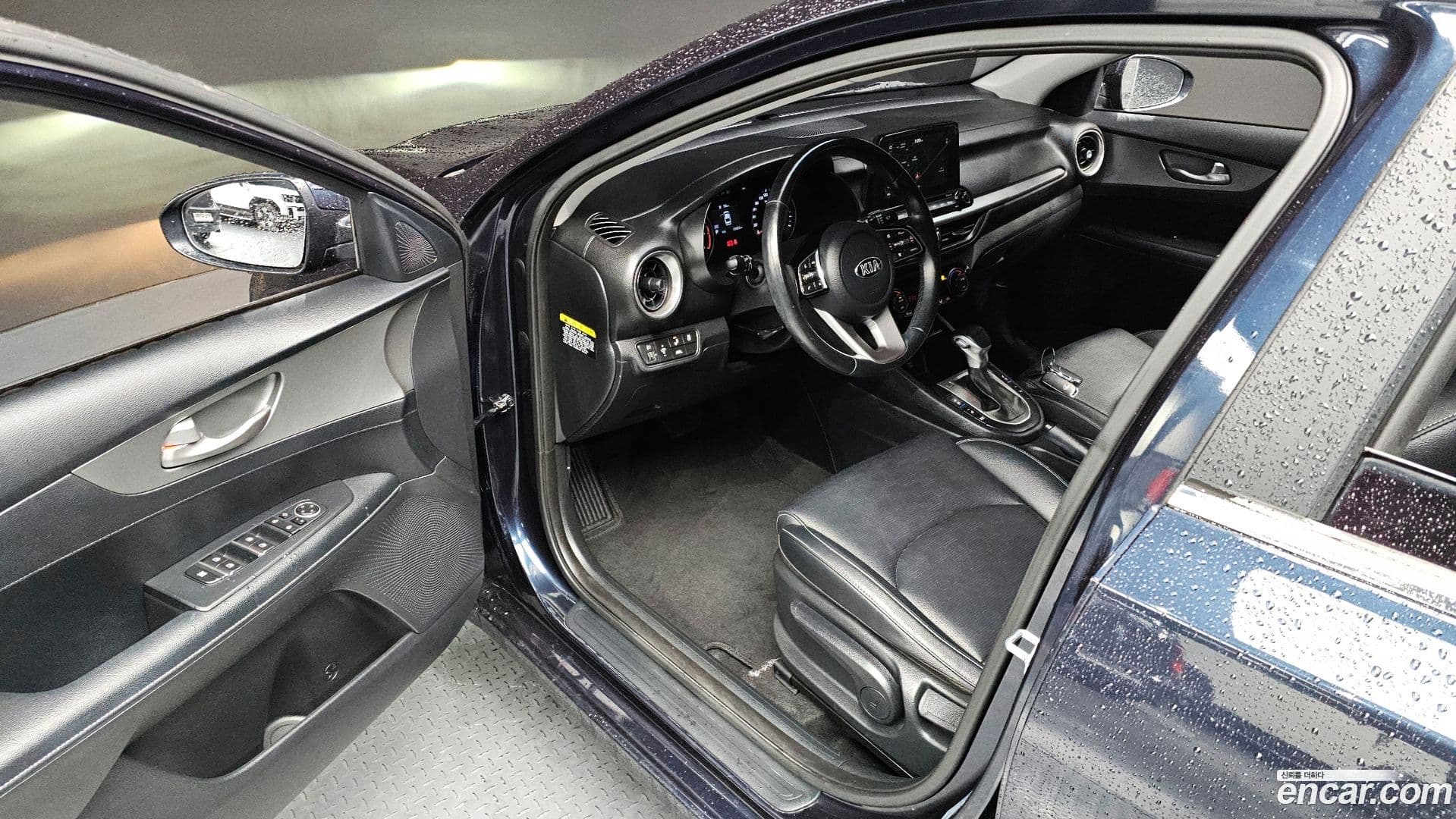 Main__Slider__Photo:K3 Kia 2019.6-10