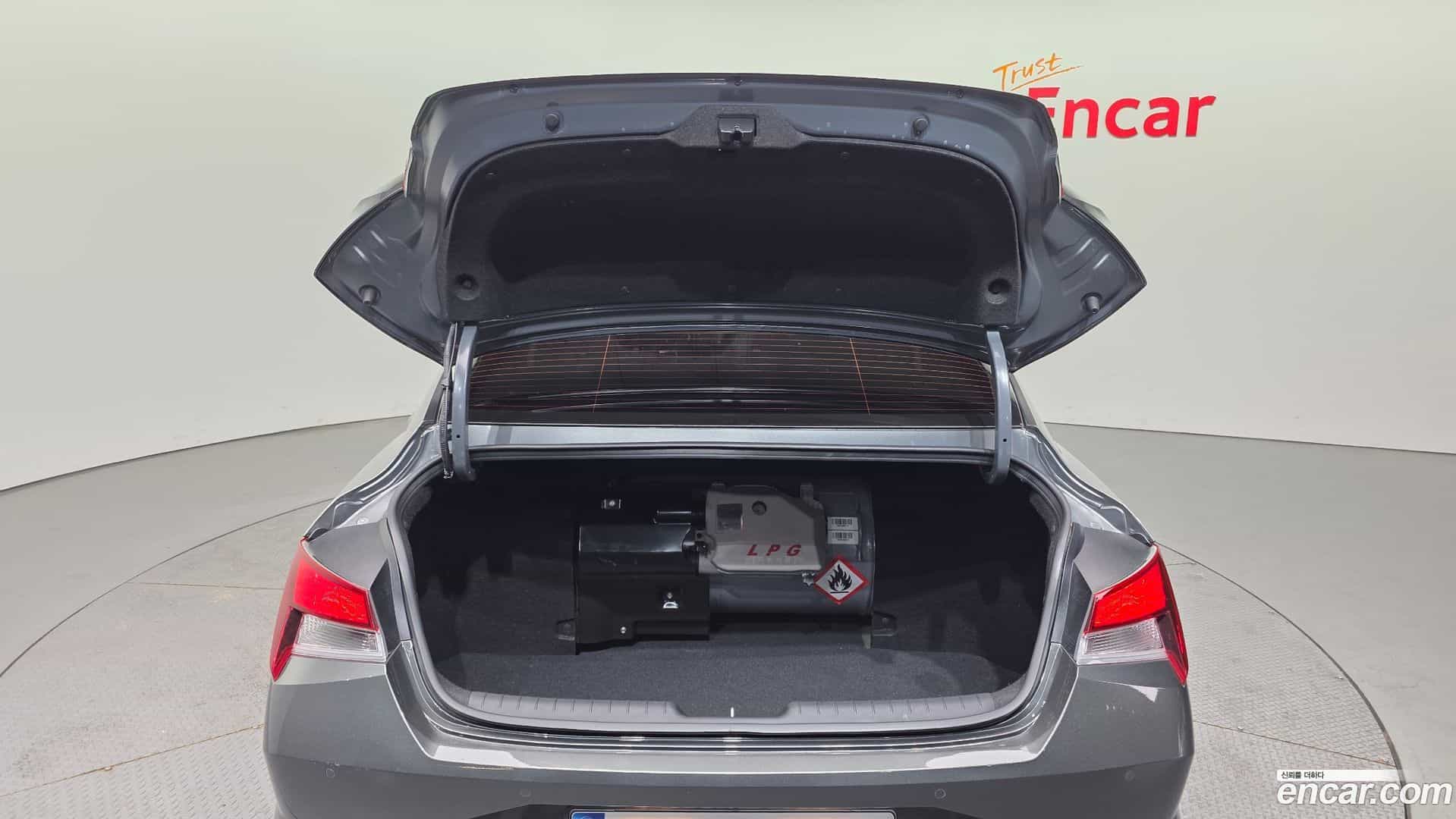 AVANTE Hyundai 2021.5-OPTION-024