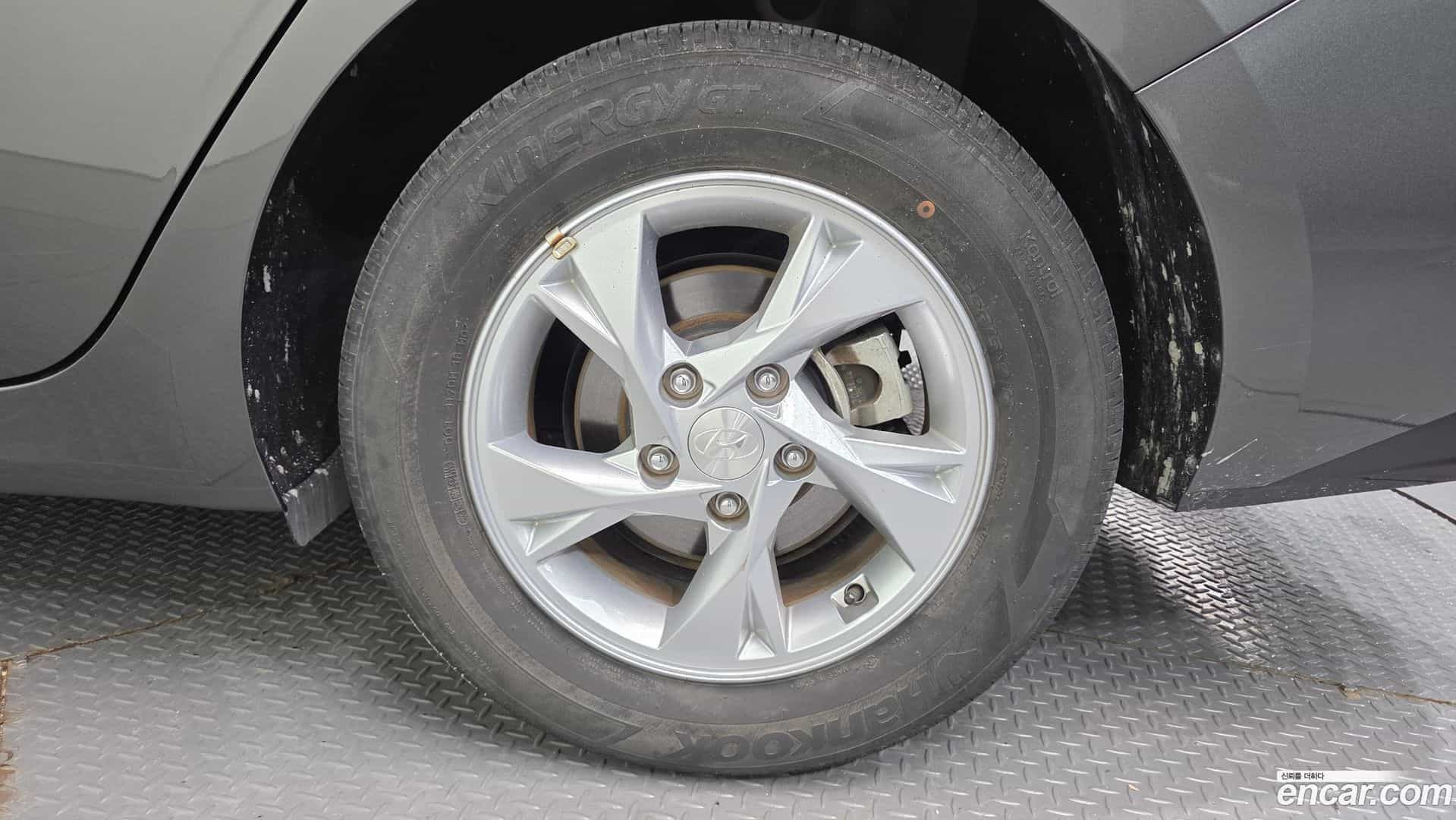 AVANTE Hyundai 2021.5-OUTER-031