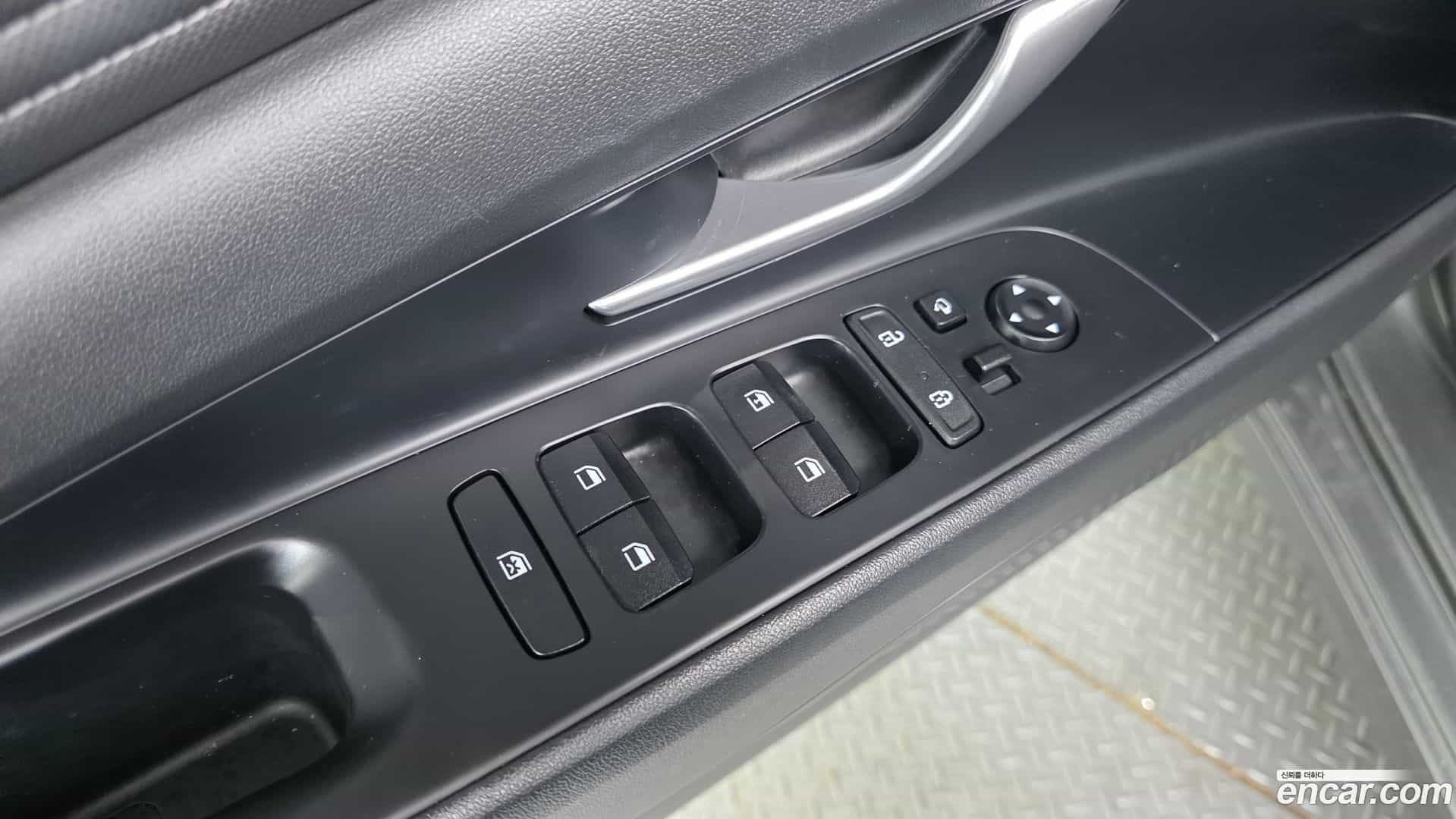 AVANTE Hyundai 2021.5-INNER-036