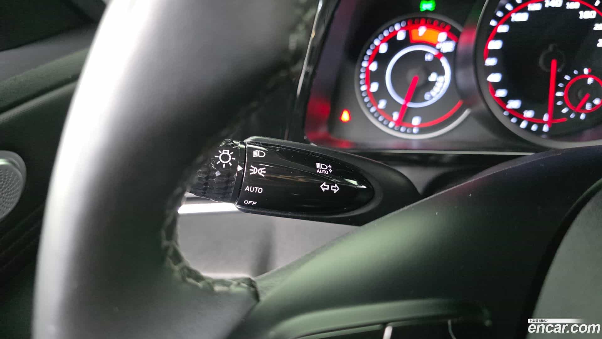 AVANTE Hyundai 2021.5-OPTION-042