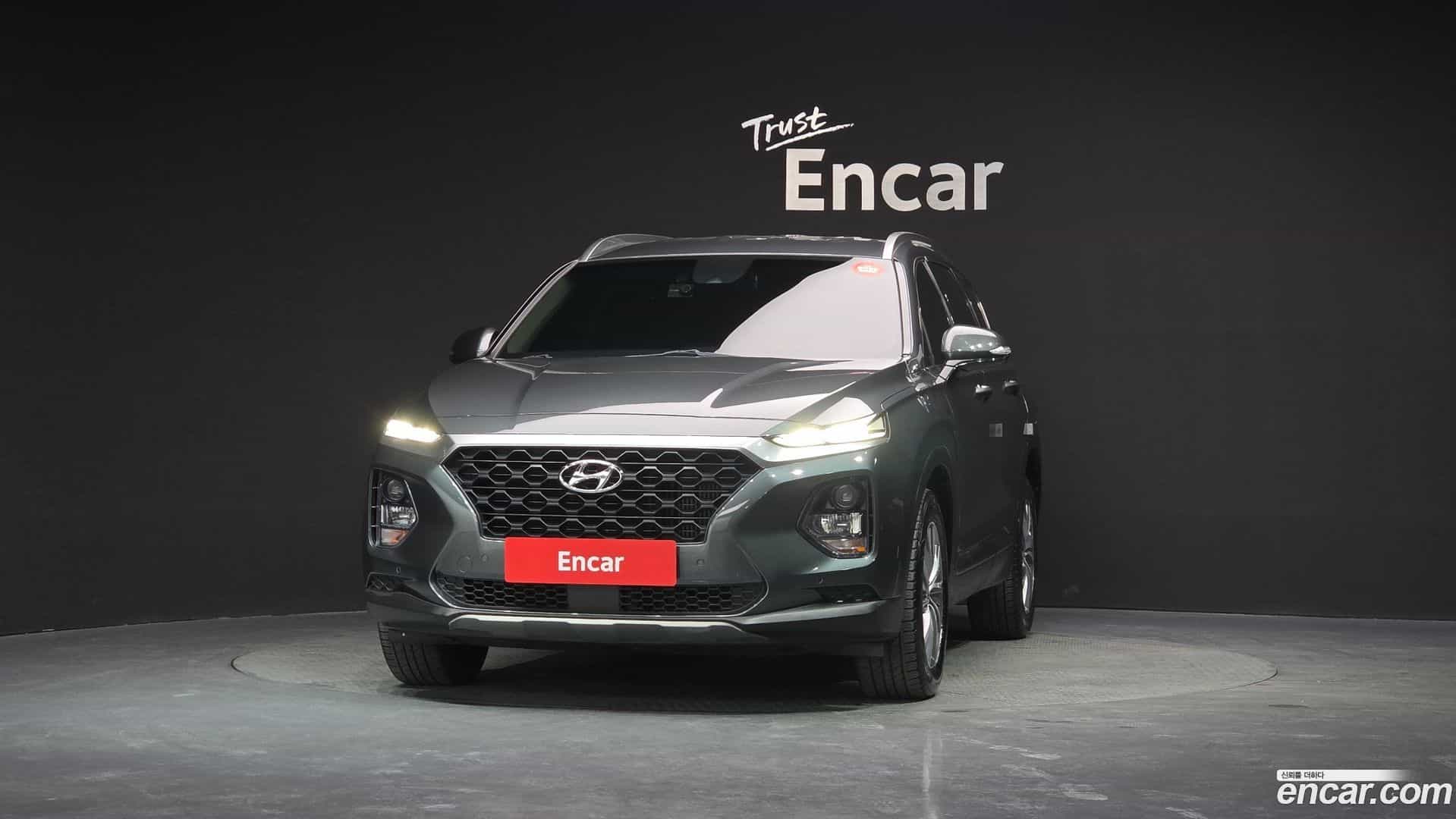 Santafe Hyundai 2018.2-OUTER-003