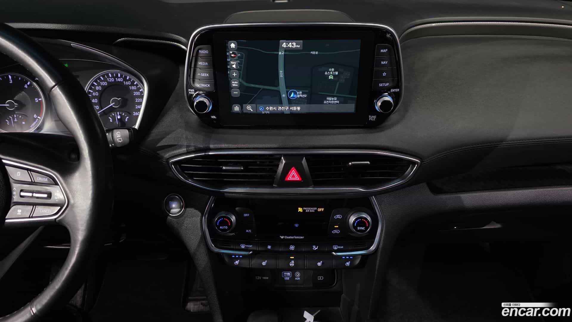 Santafe Hyundai 2018.2-OPTION-018