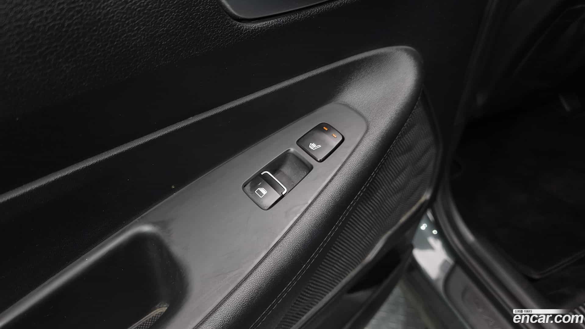 Santafe Hyundai 2018.2-OPTION-023