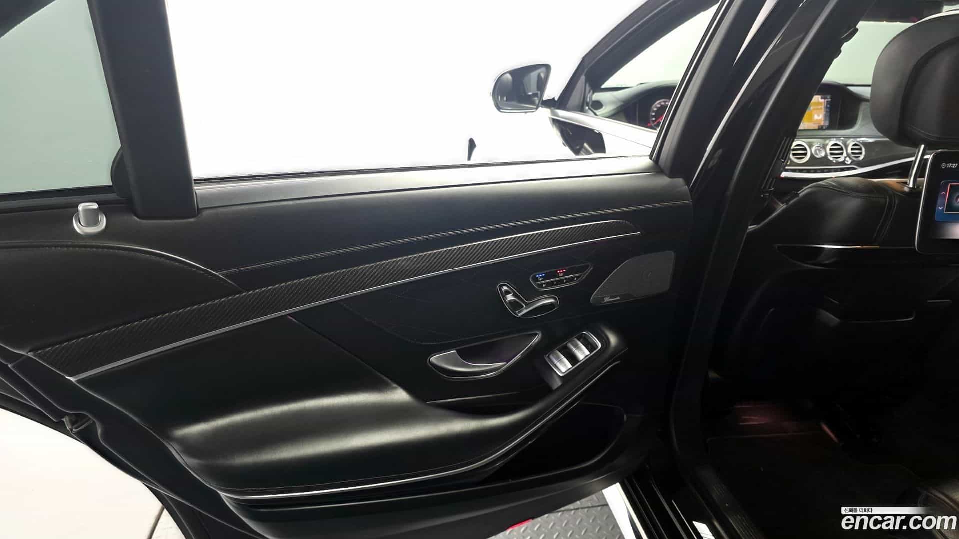 S-Class Mercedes-Benz 2018.1-INNER-035