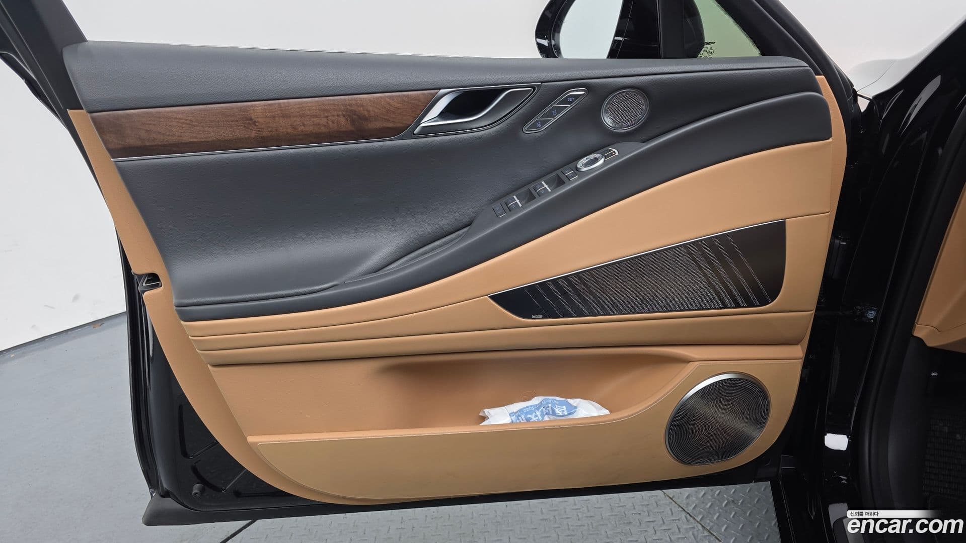 Main__Slider__Photo:G80 Genesis 2022.0-23