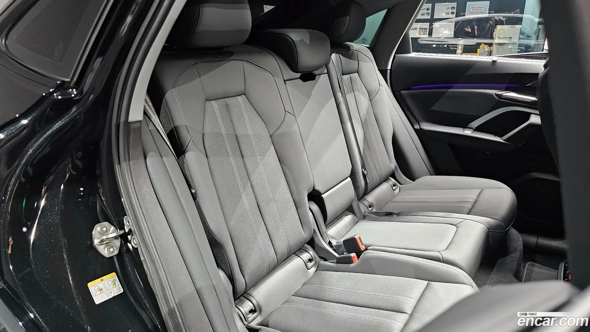 Q5 Audi 2025.9-OPTION-016