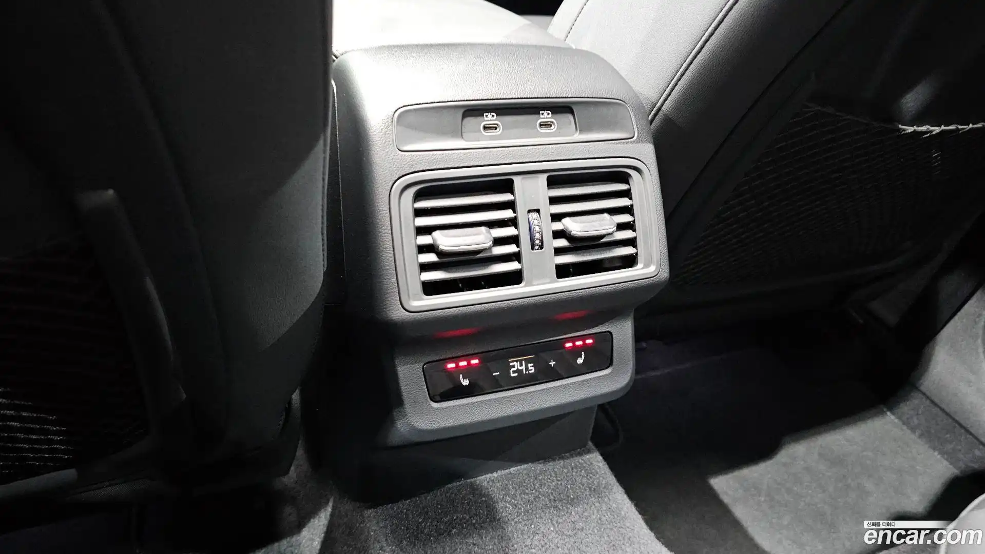 Q5 Audi 2025.9-OPTION-022