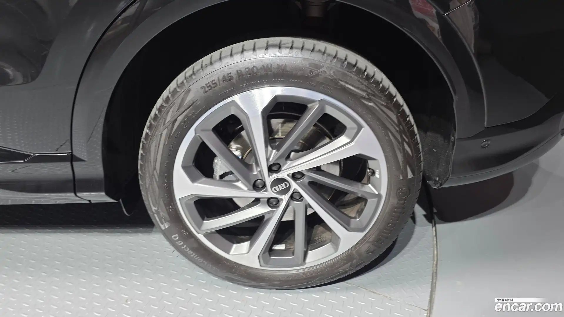 Q5 Audi 2025.9-OUTER-031