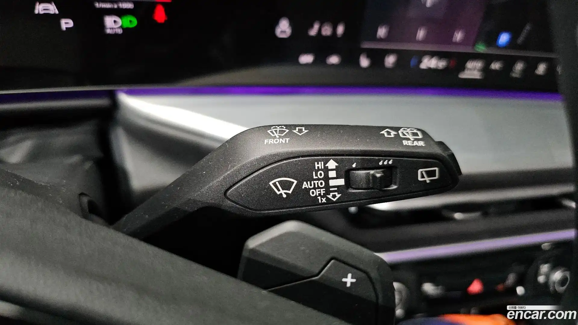 Q5 Audi 2025.9-OPTION-040