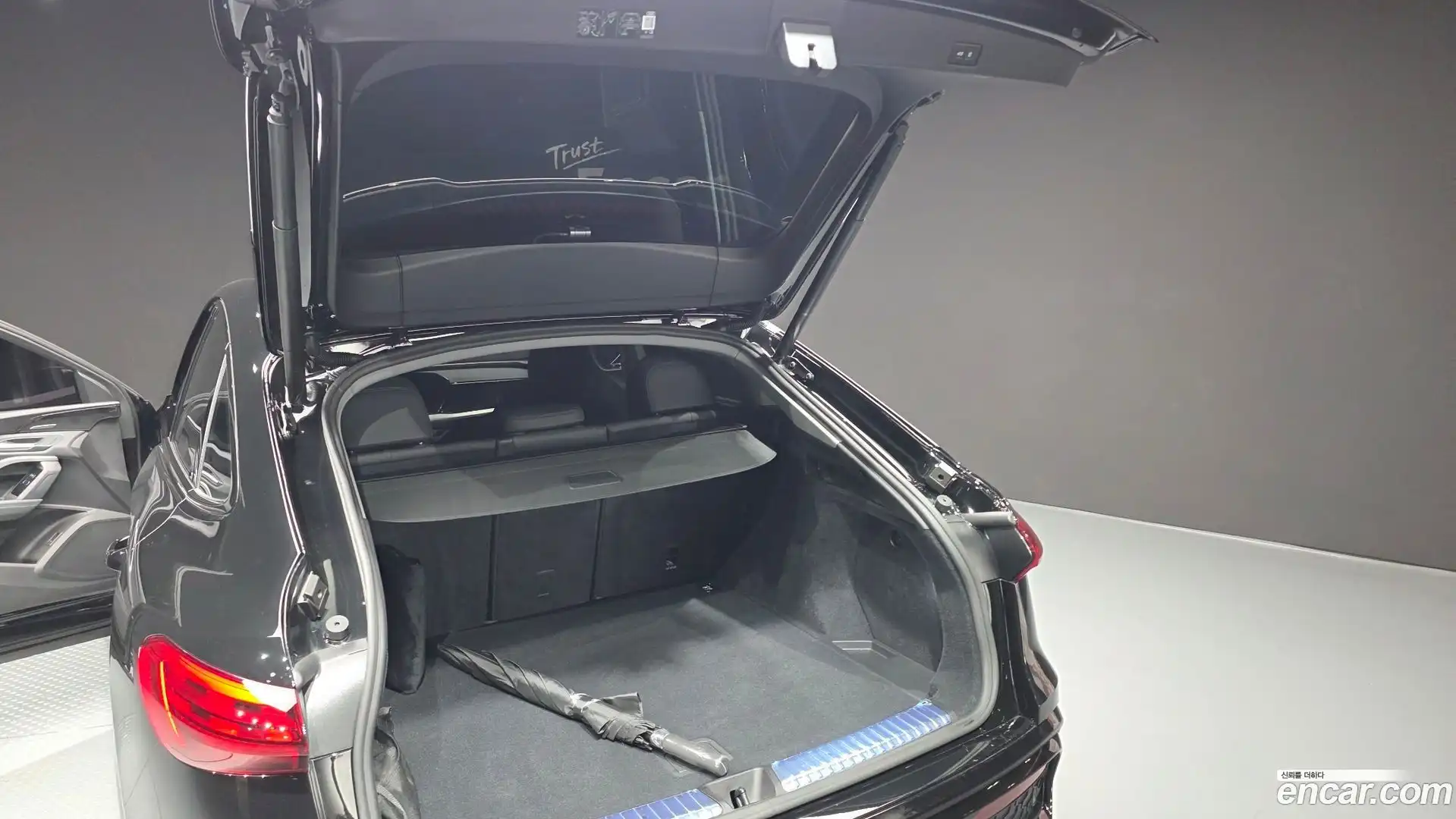 Q5 Audi 2025.9-OPTION-043