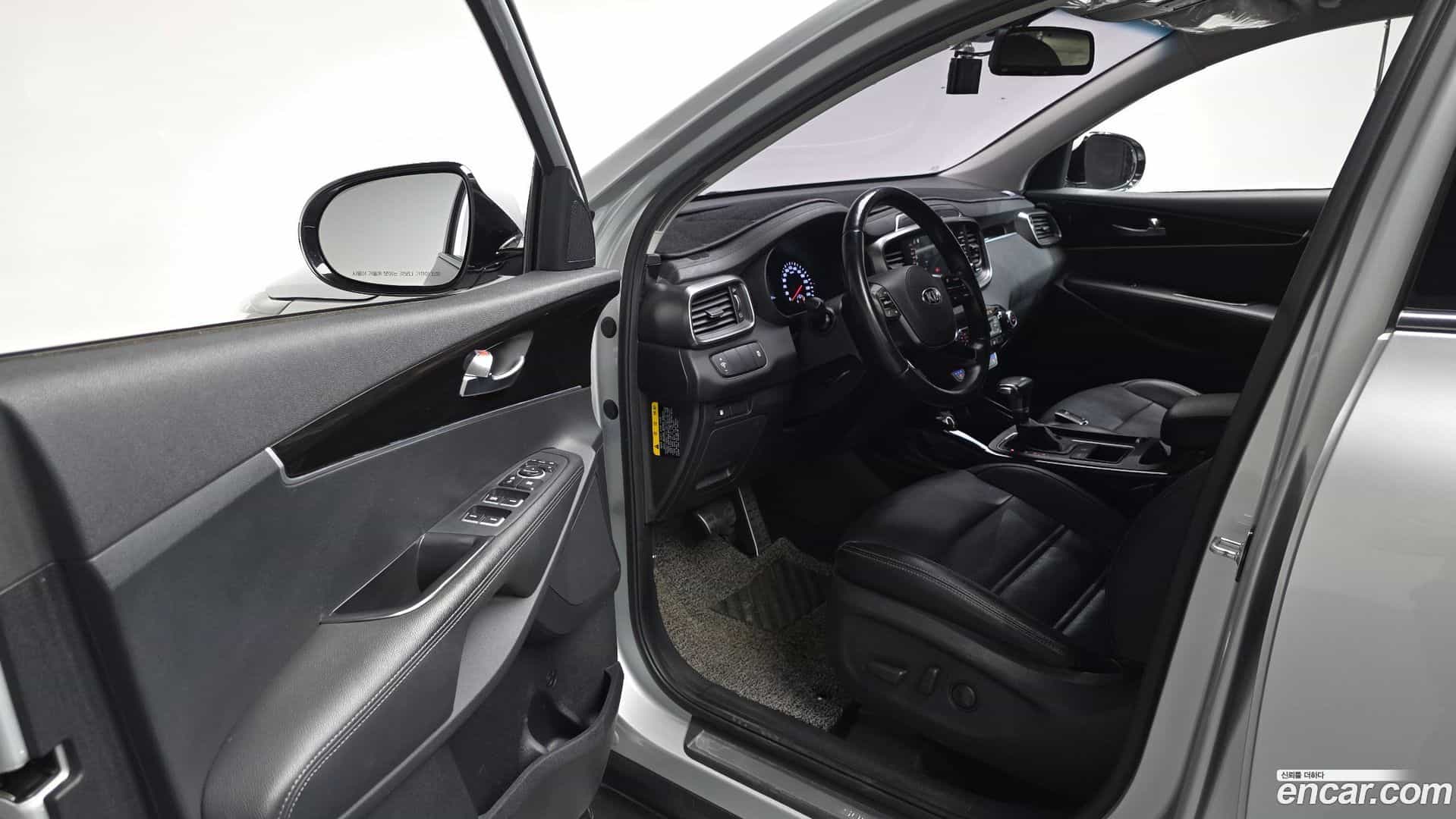 Sorento Kia 2017.7-INNER-010