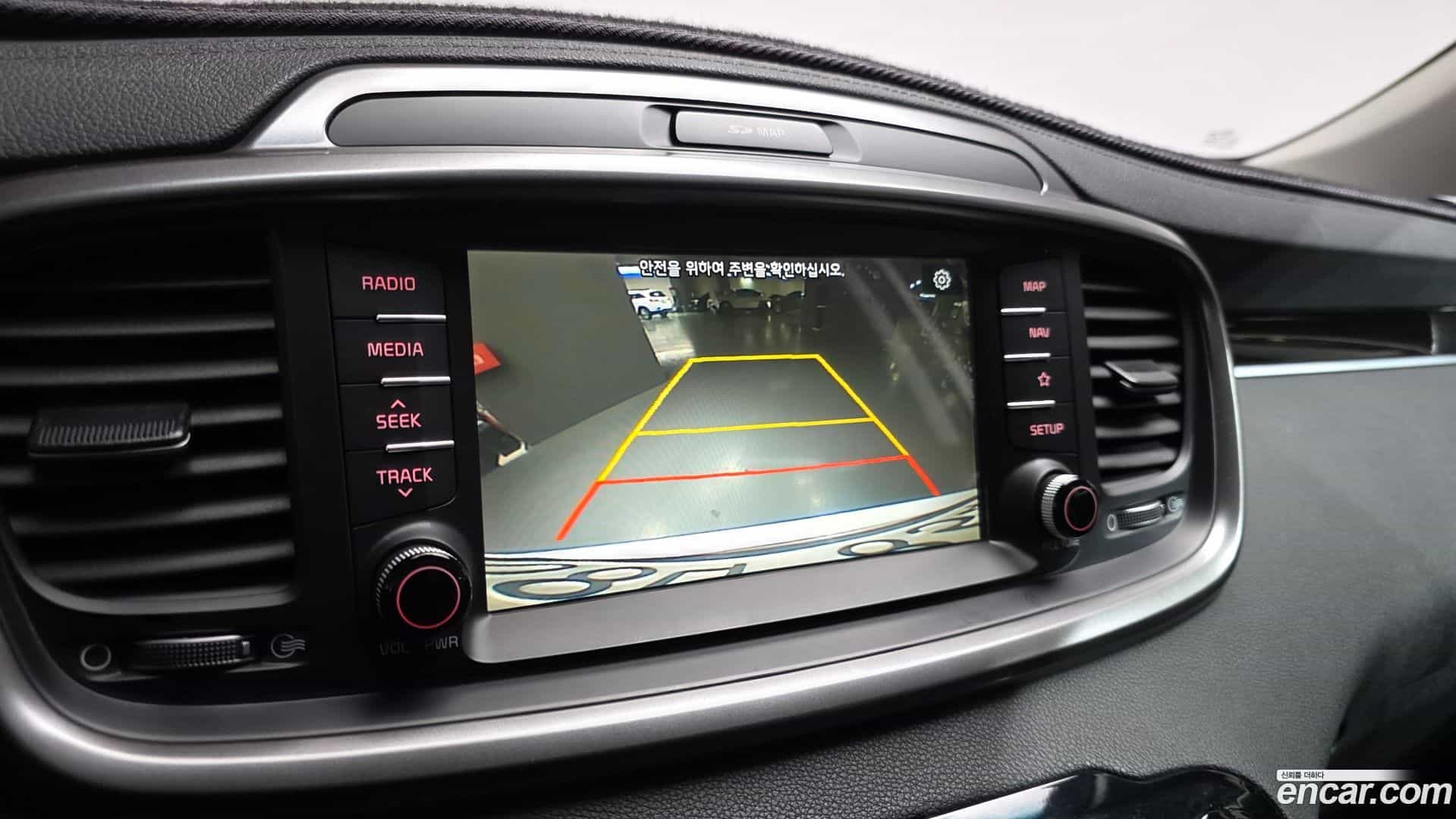Sorento Kia 2017.7-OPTION-018