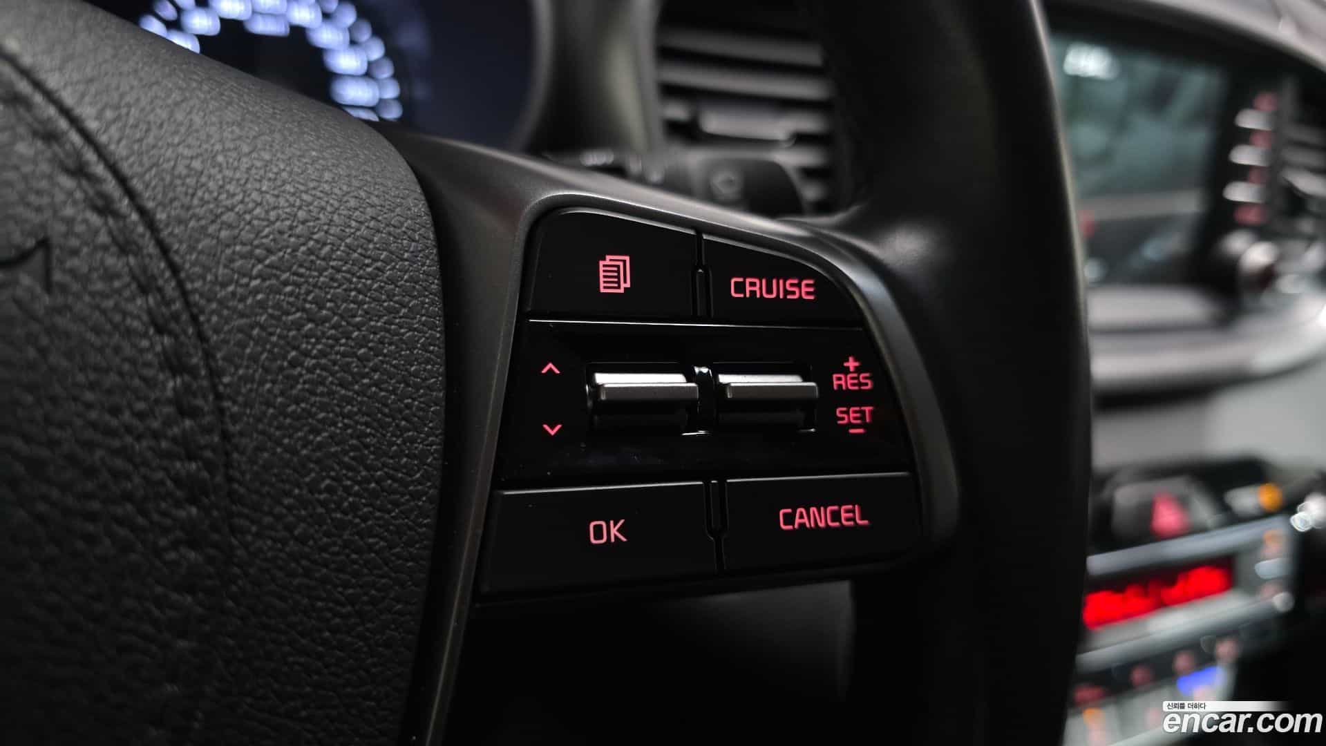 Sorento Kia 2017.7-OPTION-043