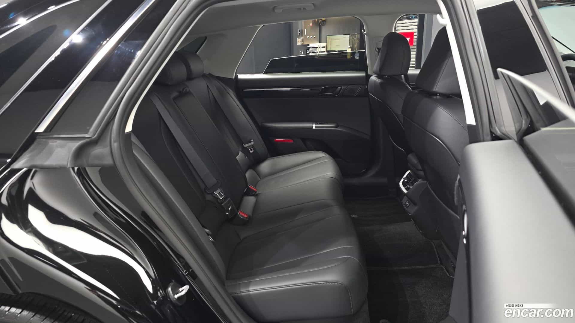 Grandeur Hyundai 2023.2-OPTION-016
