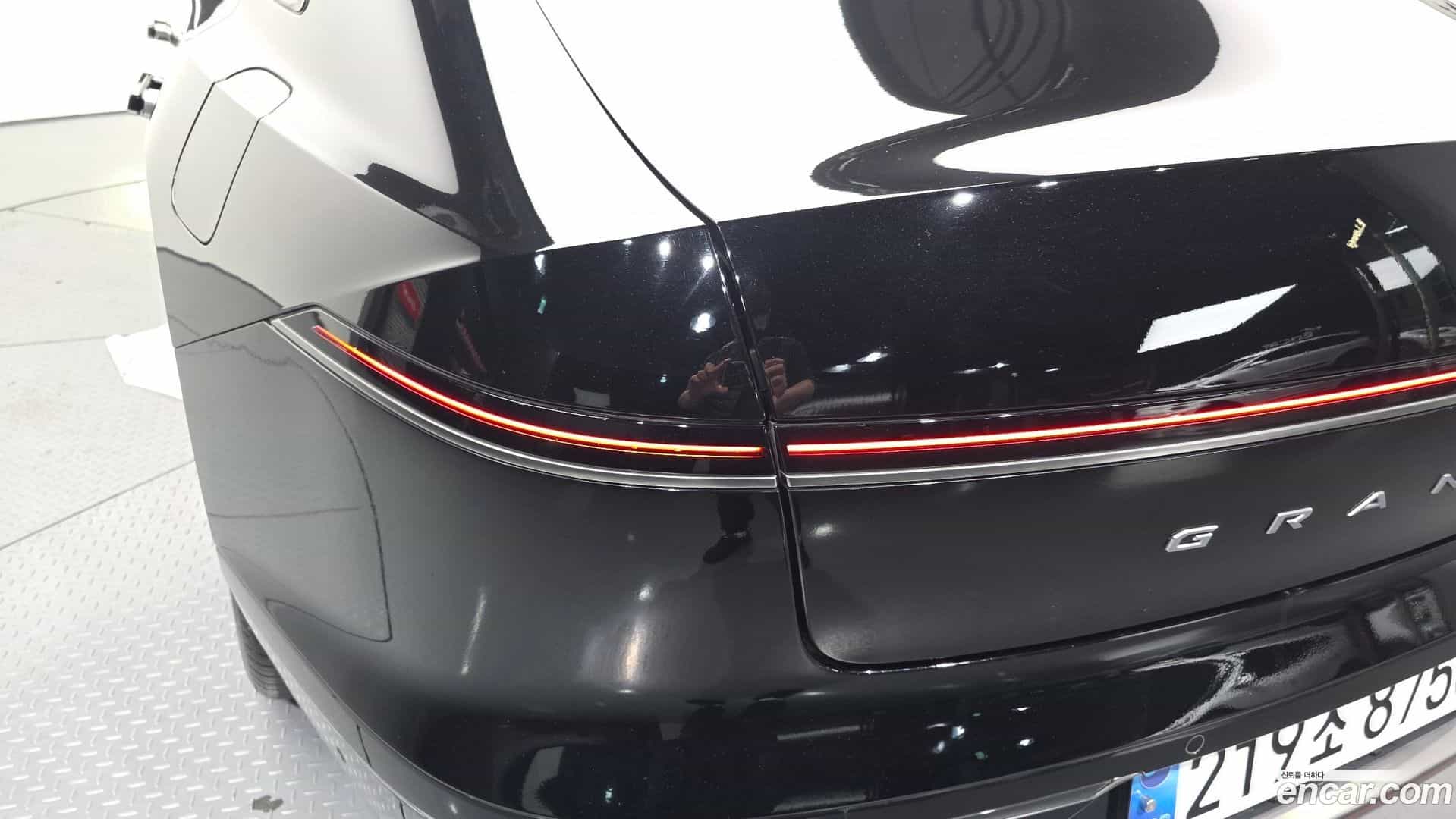 Grandeur Hyundai 2023.2-OUTER-033