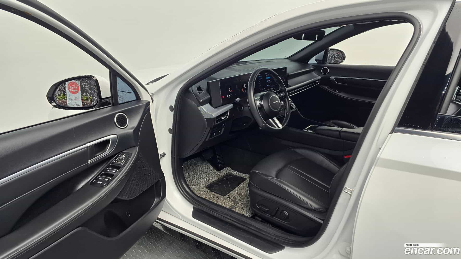 Sonata Hyundai 2024.9-OPTION-015