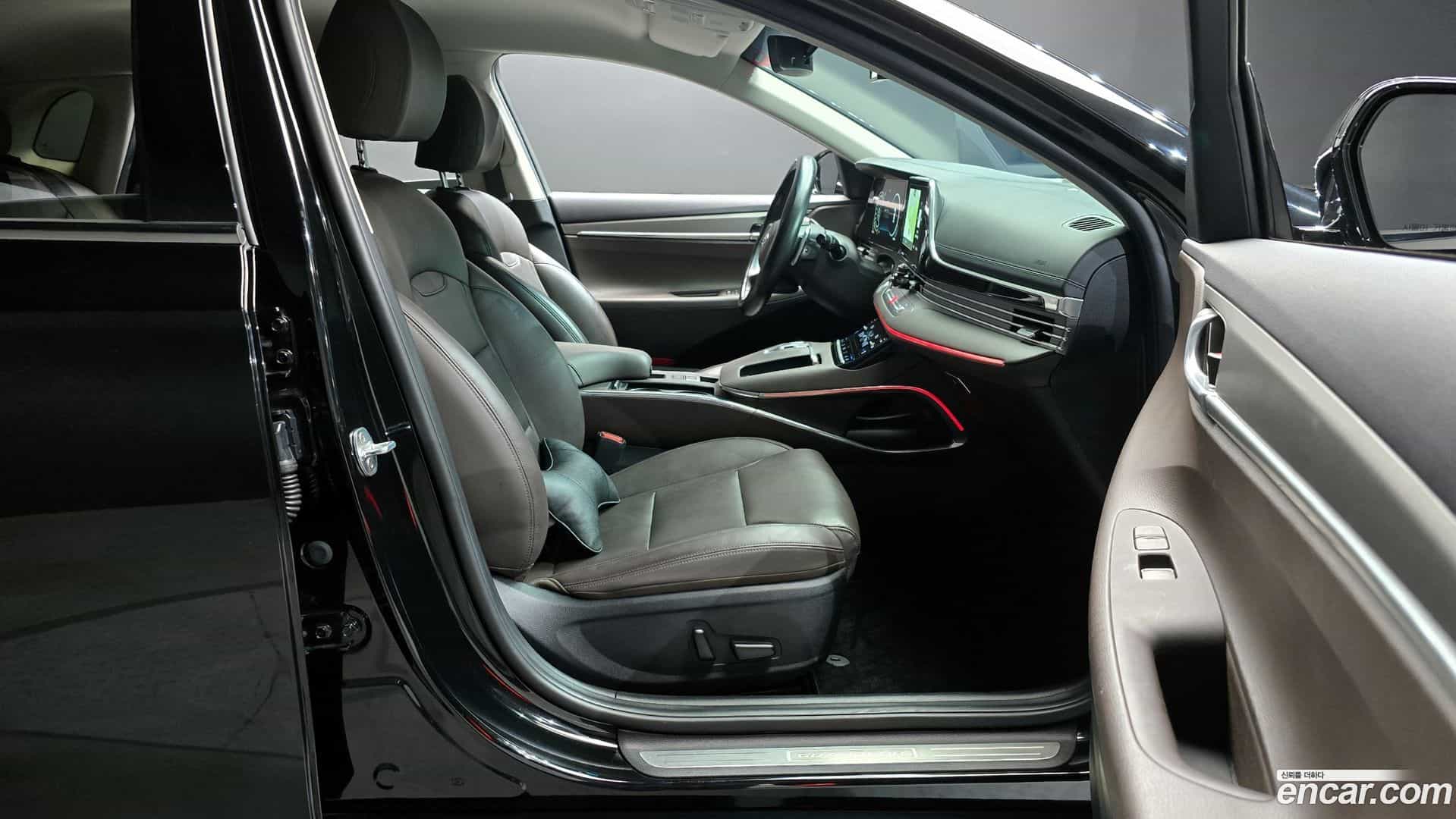 Grandeur Hyundai 2020.6-OPTION-015