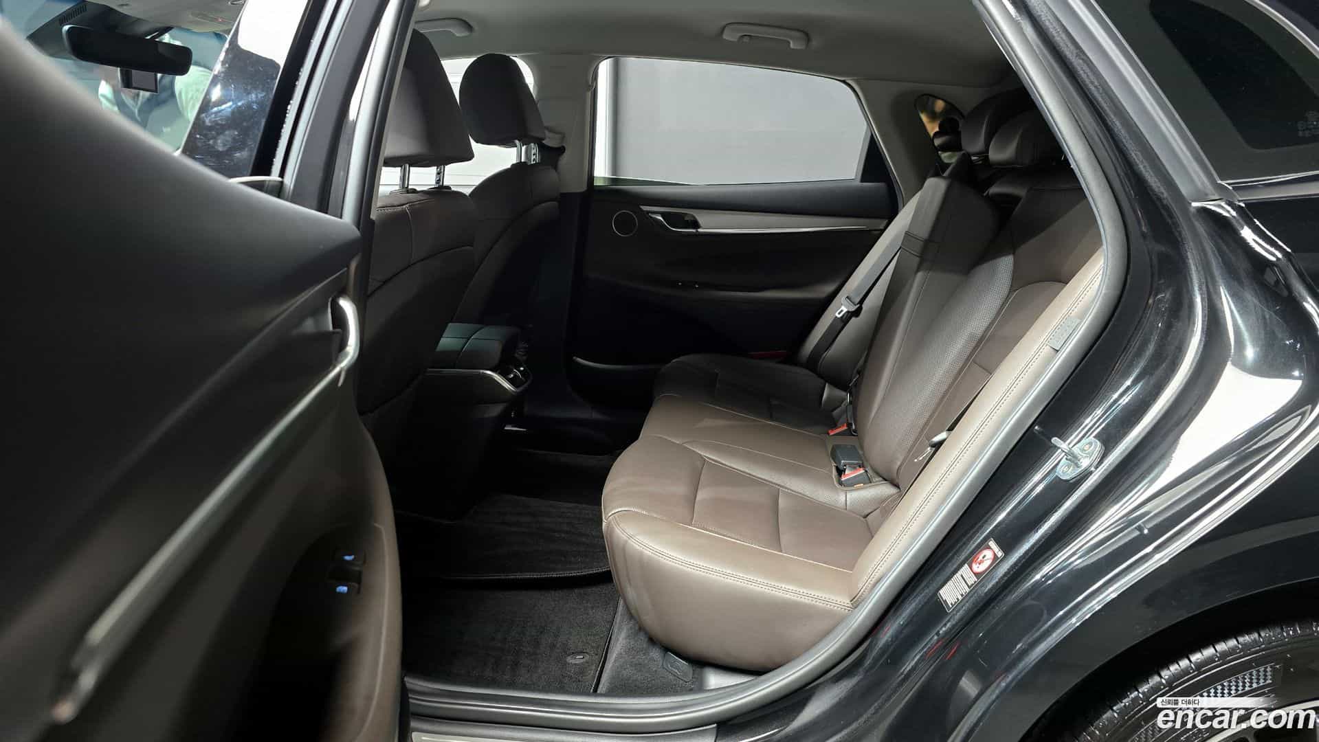 Grandeur Hyundai 2020.6-OPTION-016