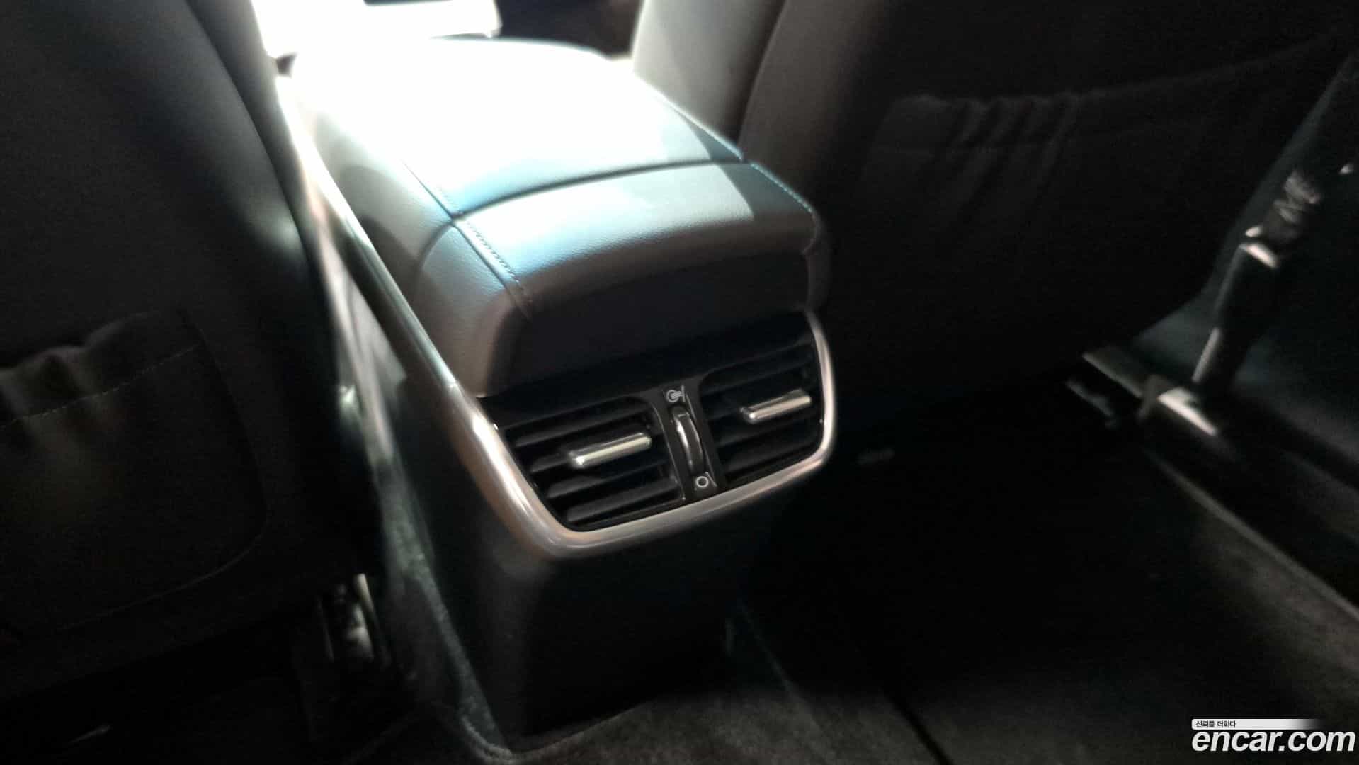 Grandeur Hyundai 2020.6-OPTION-040