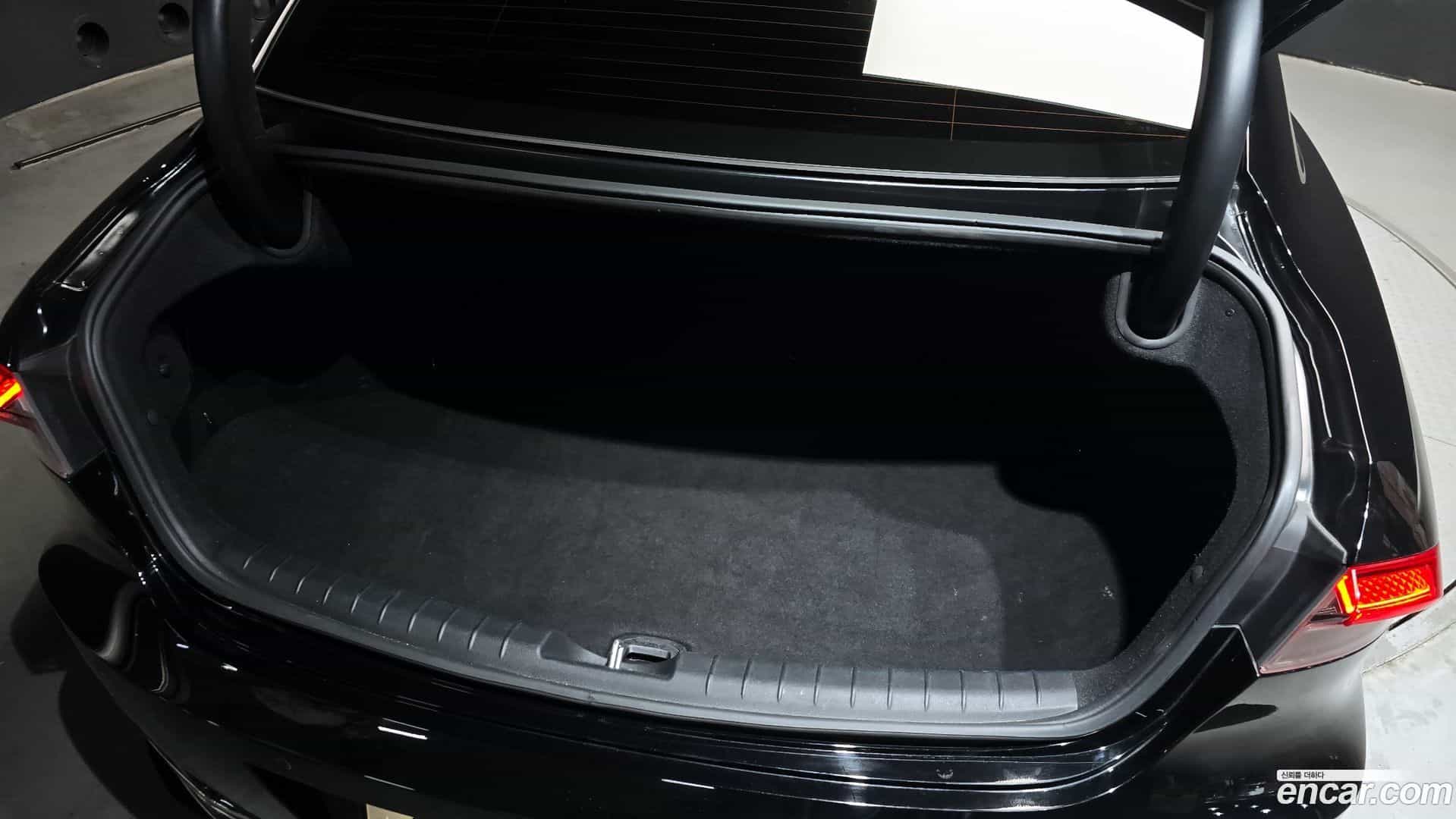 Grandeur Hyundai 2020.6-OPTION-042