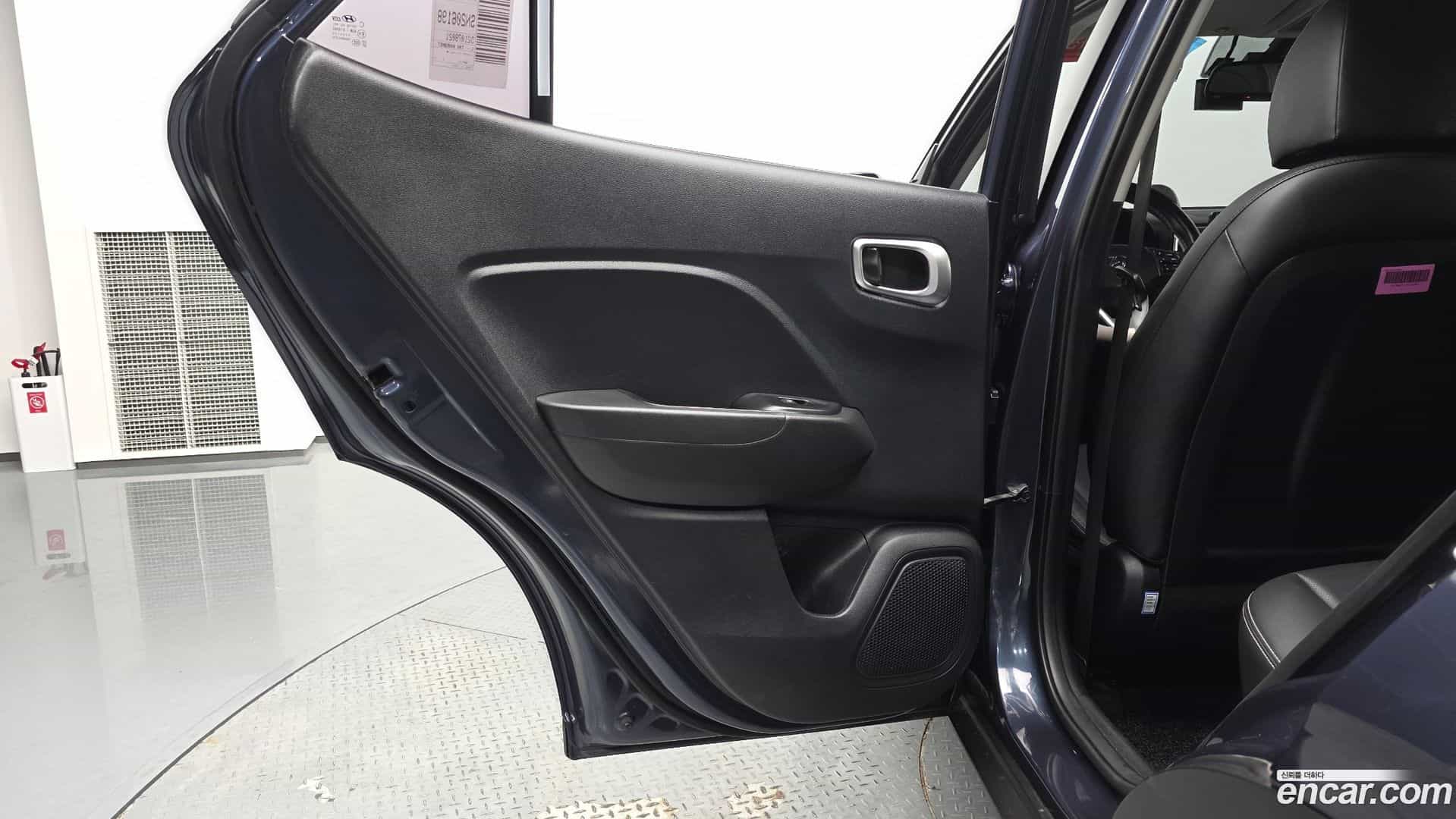Venue Hyundai 2022.7-INNER-035