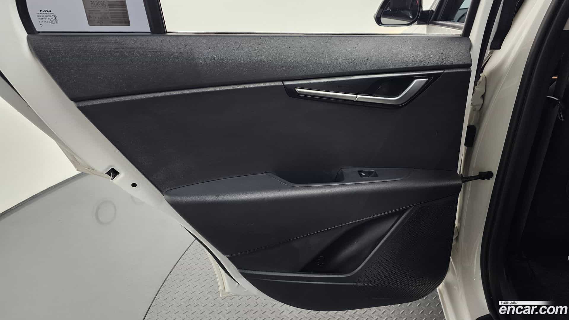 Niro Kia 2022.1-INNER-035