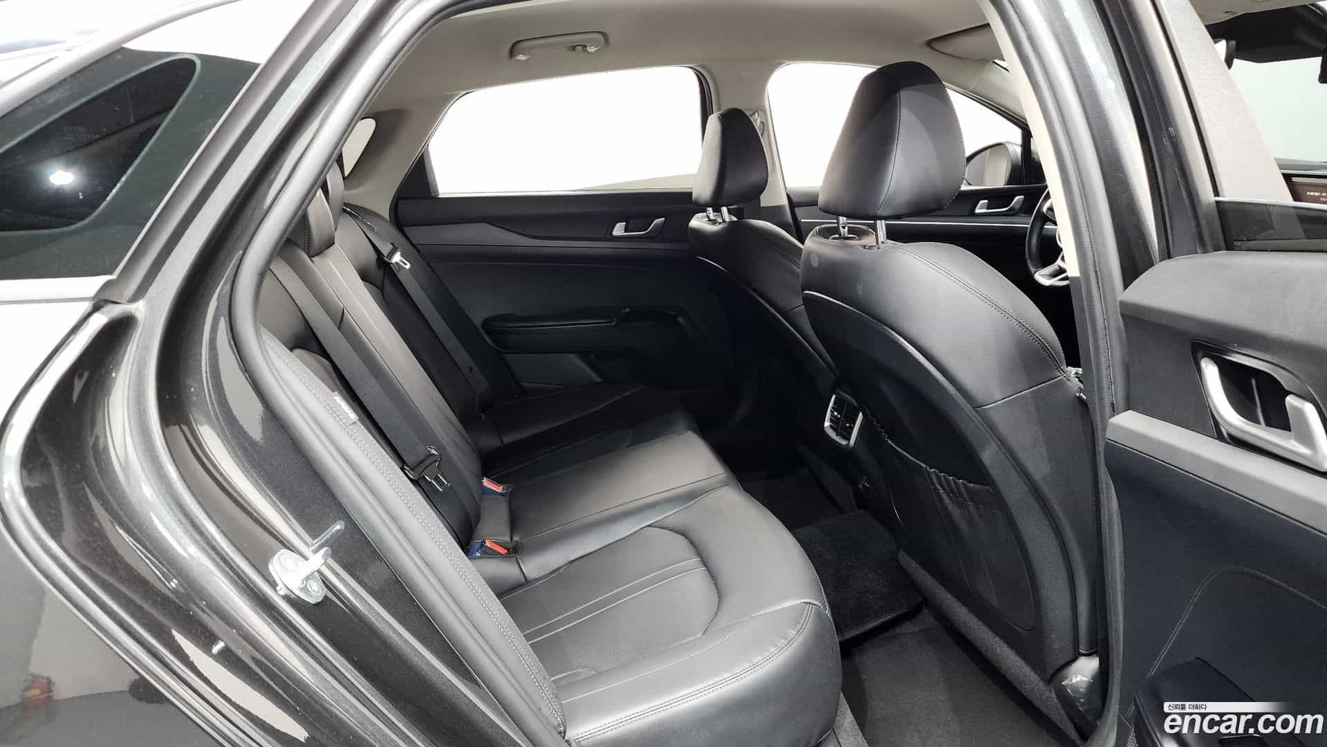 K5 Kia 2022.2-INNER-036