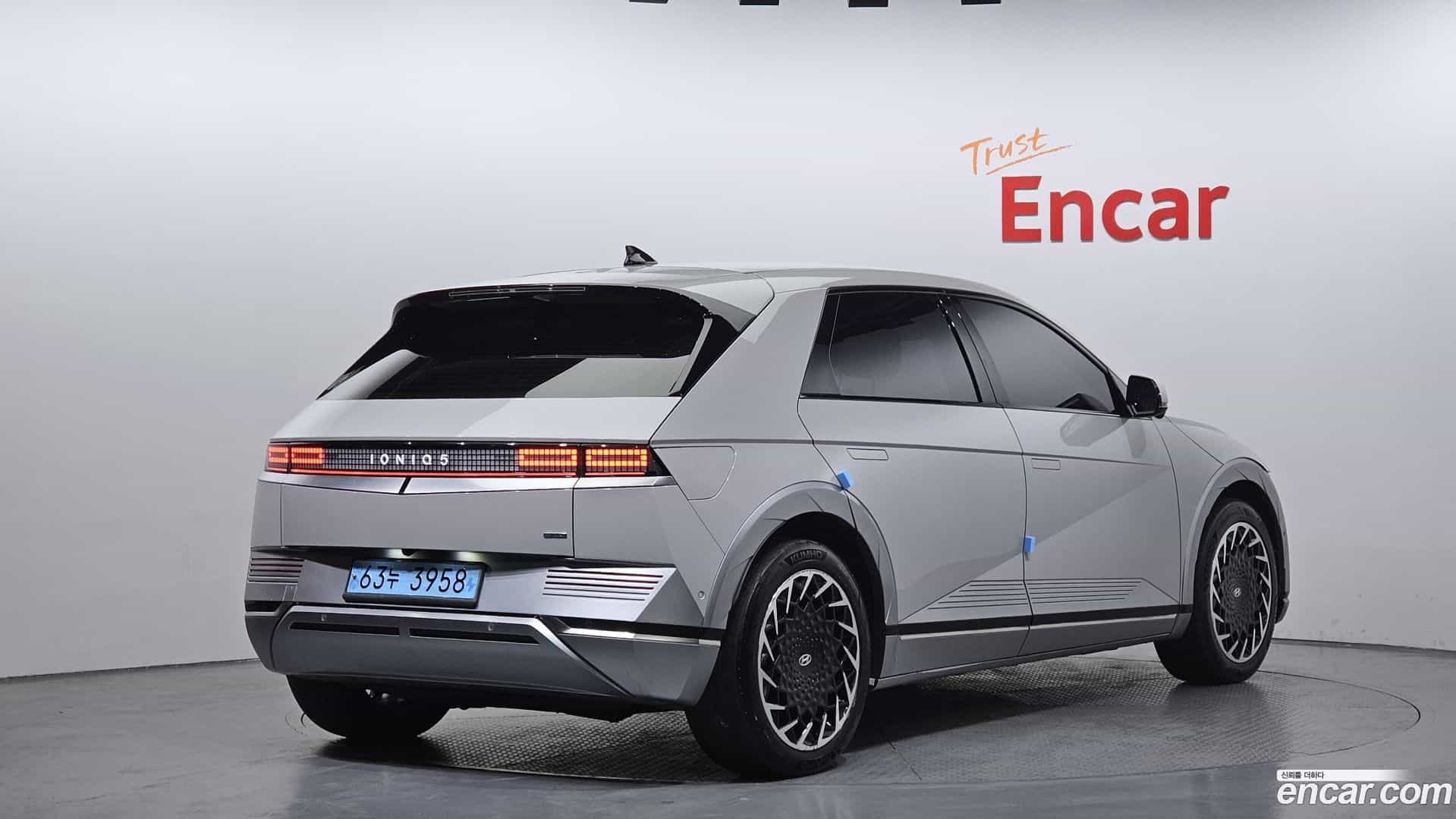 Ioniq5 Hyundai 2022.1-OUTER-002