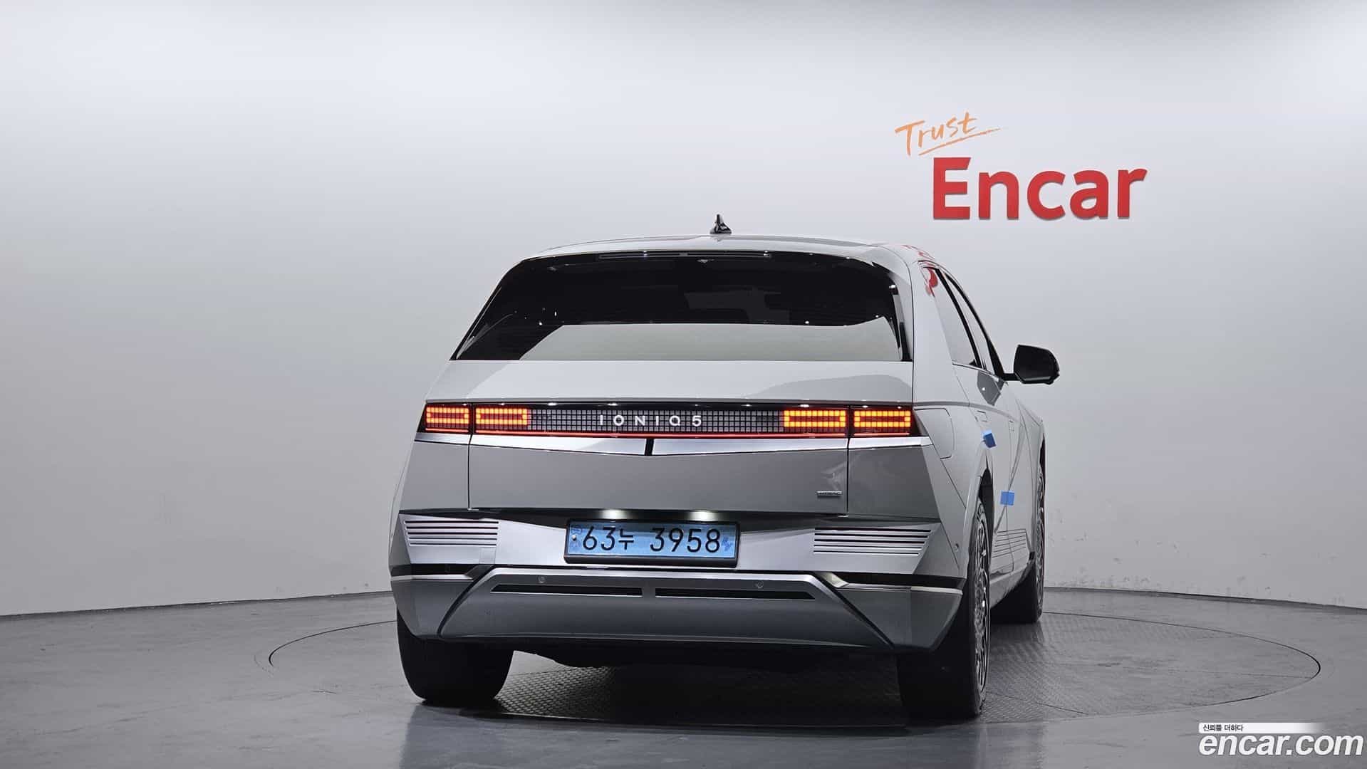 Ioniq5 Hyundai 2022.1-OUTER-004