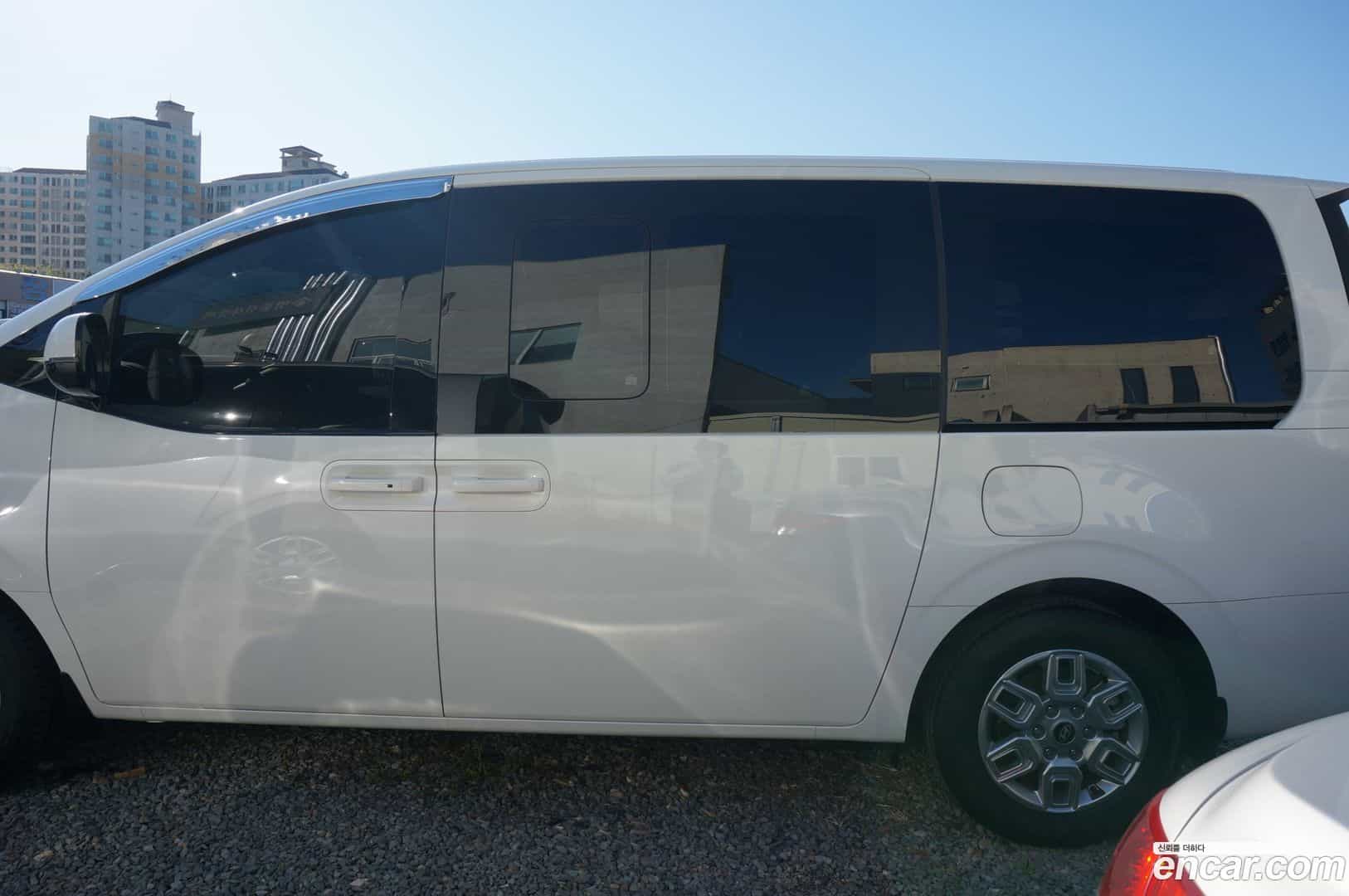 Staria Hyundai 2025.1-OUTER-004